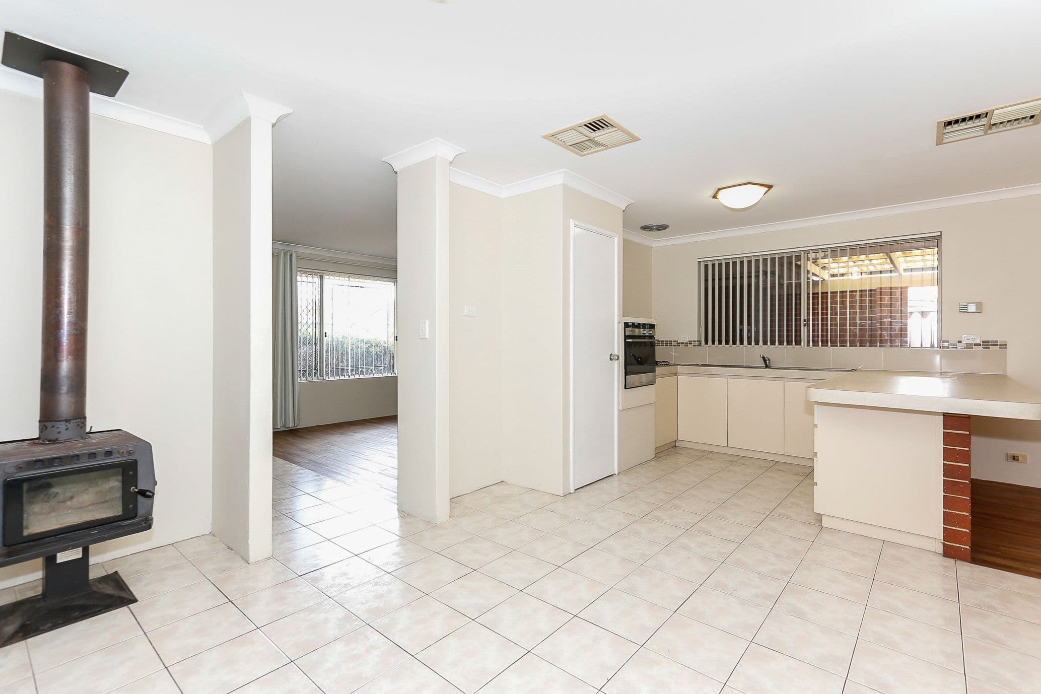 7 Hamlyn Glen, Kiara WA 6054, Kiara - Thumbnail 8