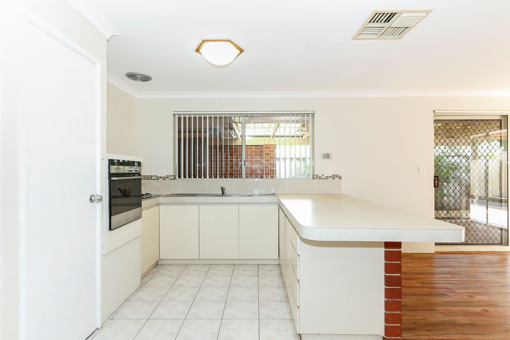 7 Hamlyn Glen, Kiara WA 6054, Kiara - Thumbnail 4