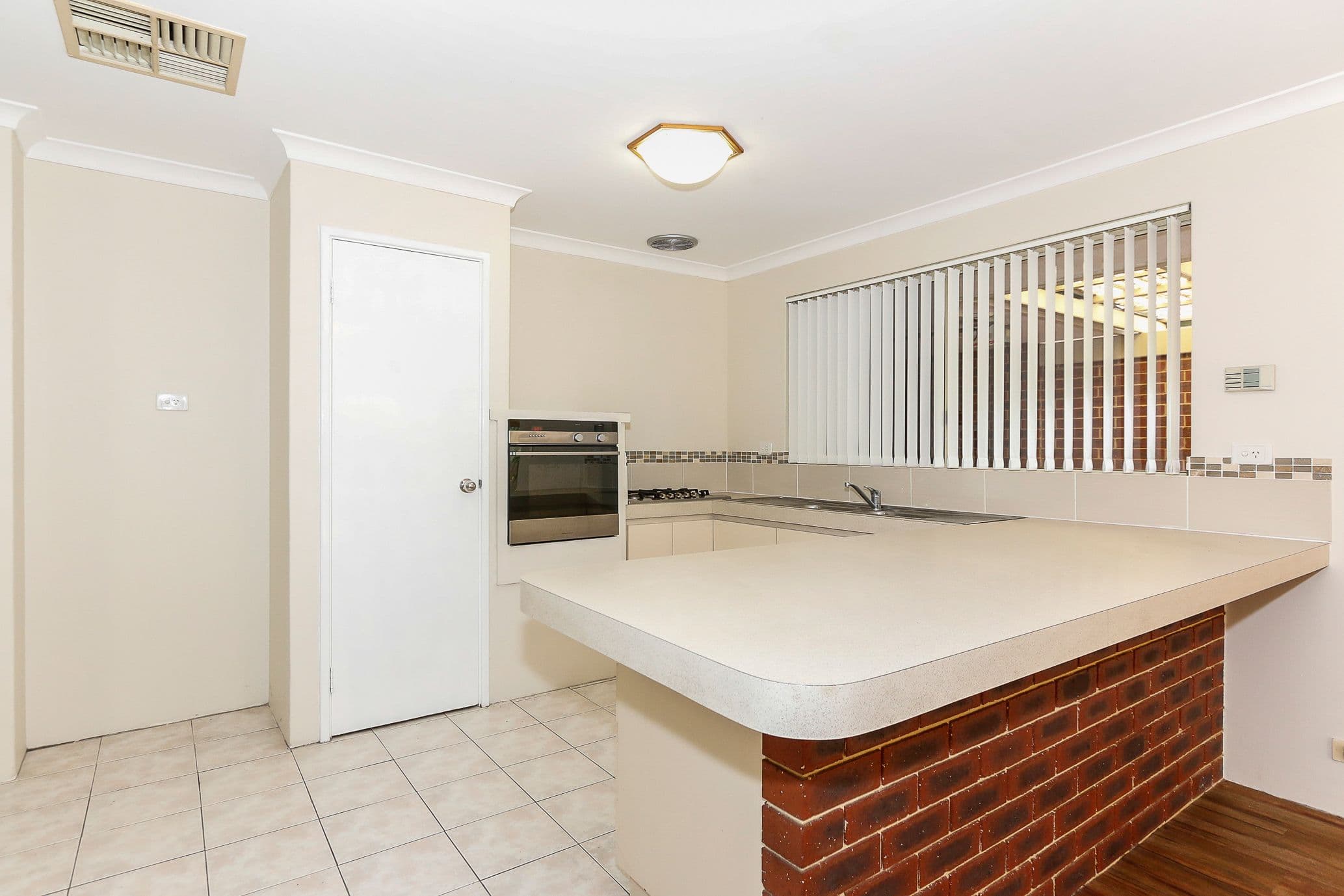 7 Hamlyn Glen, Kiara WA 6054, Kiara - Thumbnail 5