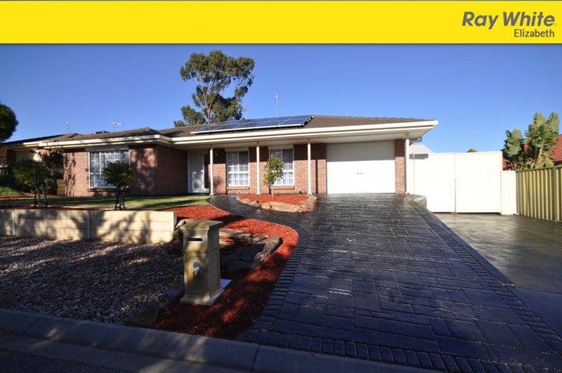 16. Cumbria Way, Craigmore SA 5114, Craigmore - Image 1