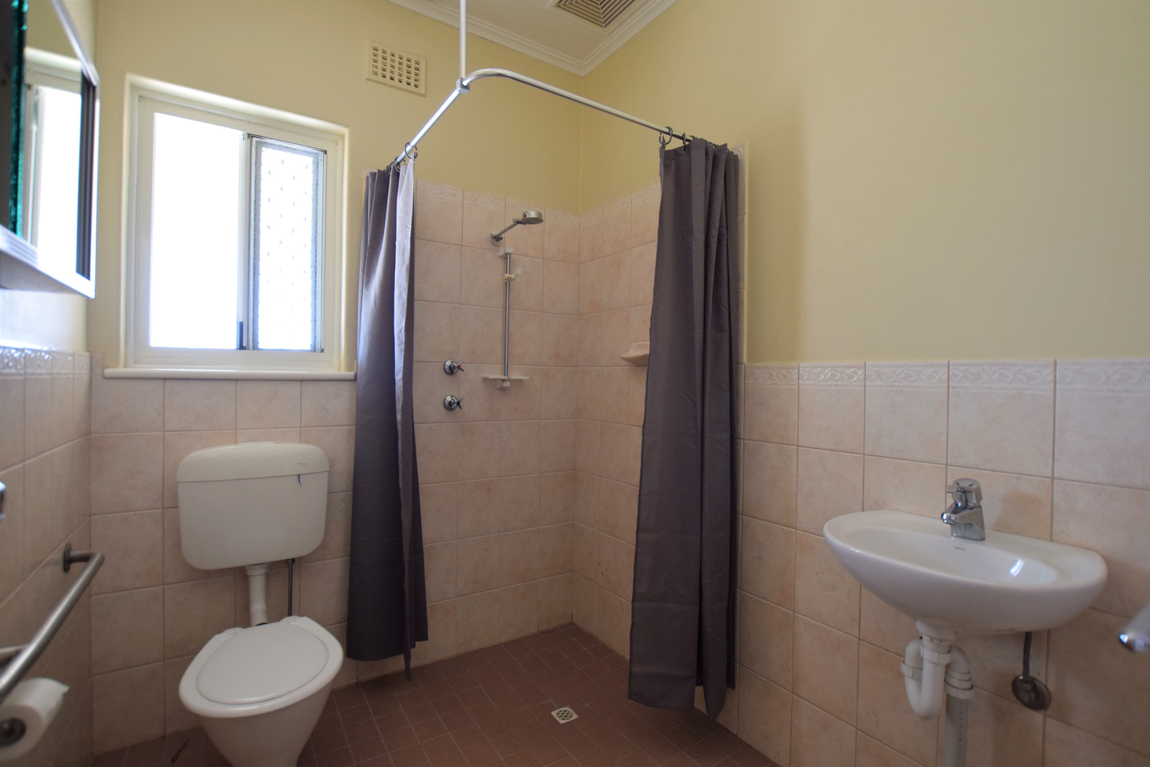 12 Dighton Street, Port Augusta West SA 5700, Port Augusta West - Thumbnail 4