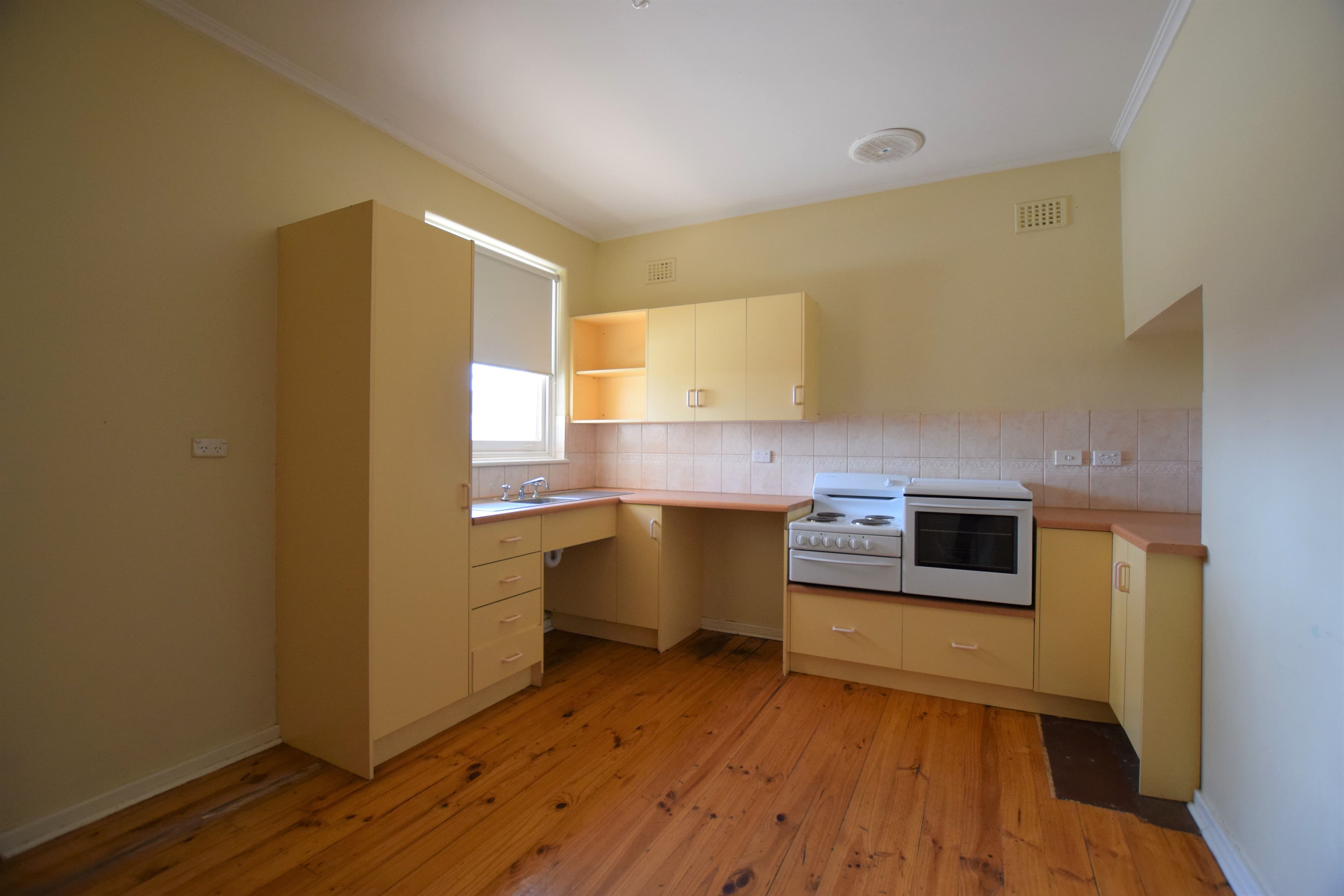 12 Dighton Street, Port Augusta West SA 5700, Port Augusta West - Image 1