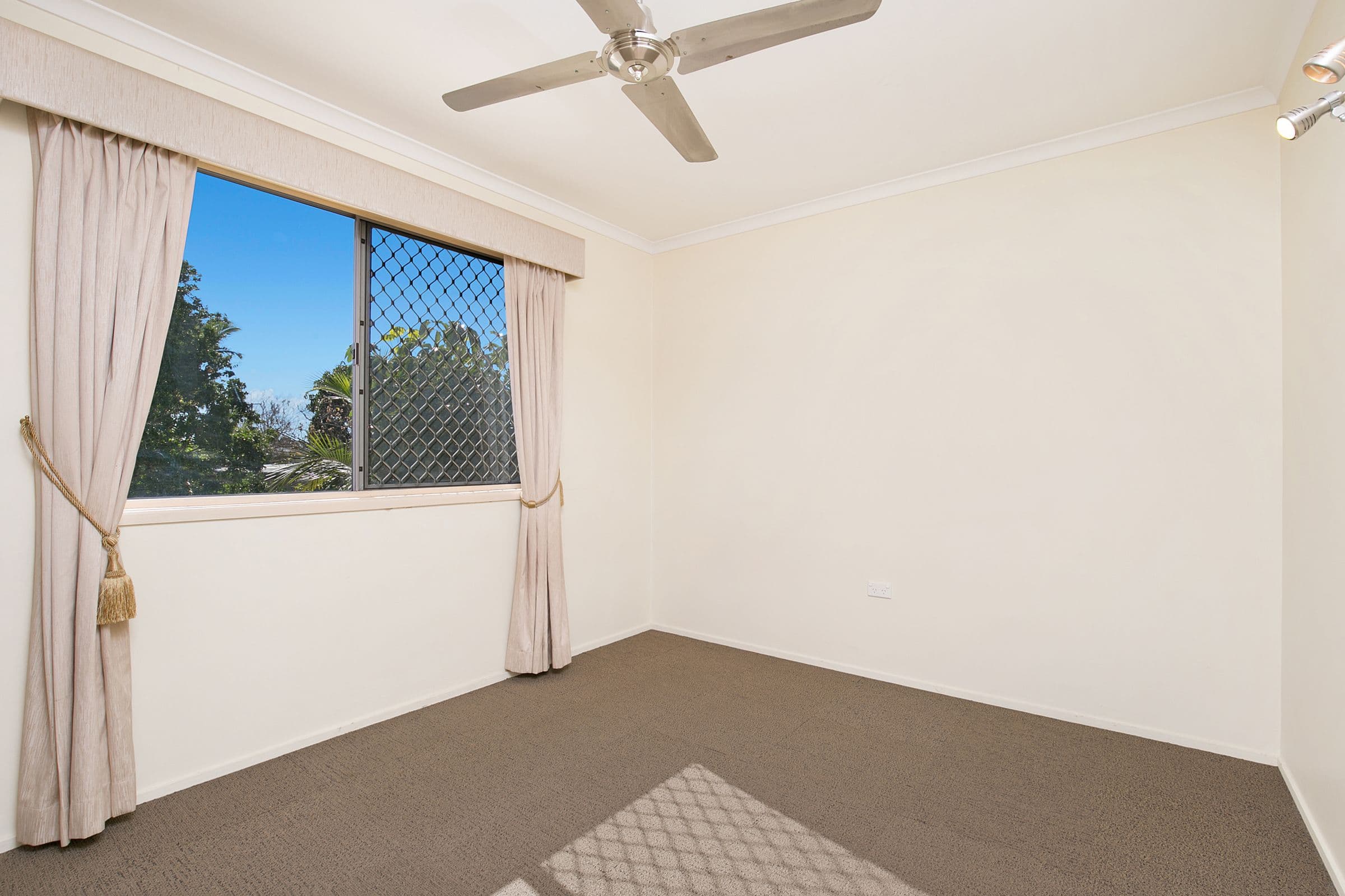 6 Carribean Drive, Slacks Creek QLD 4127, Slacks Creek - Thumbnail 8