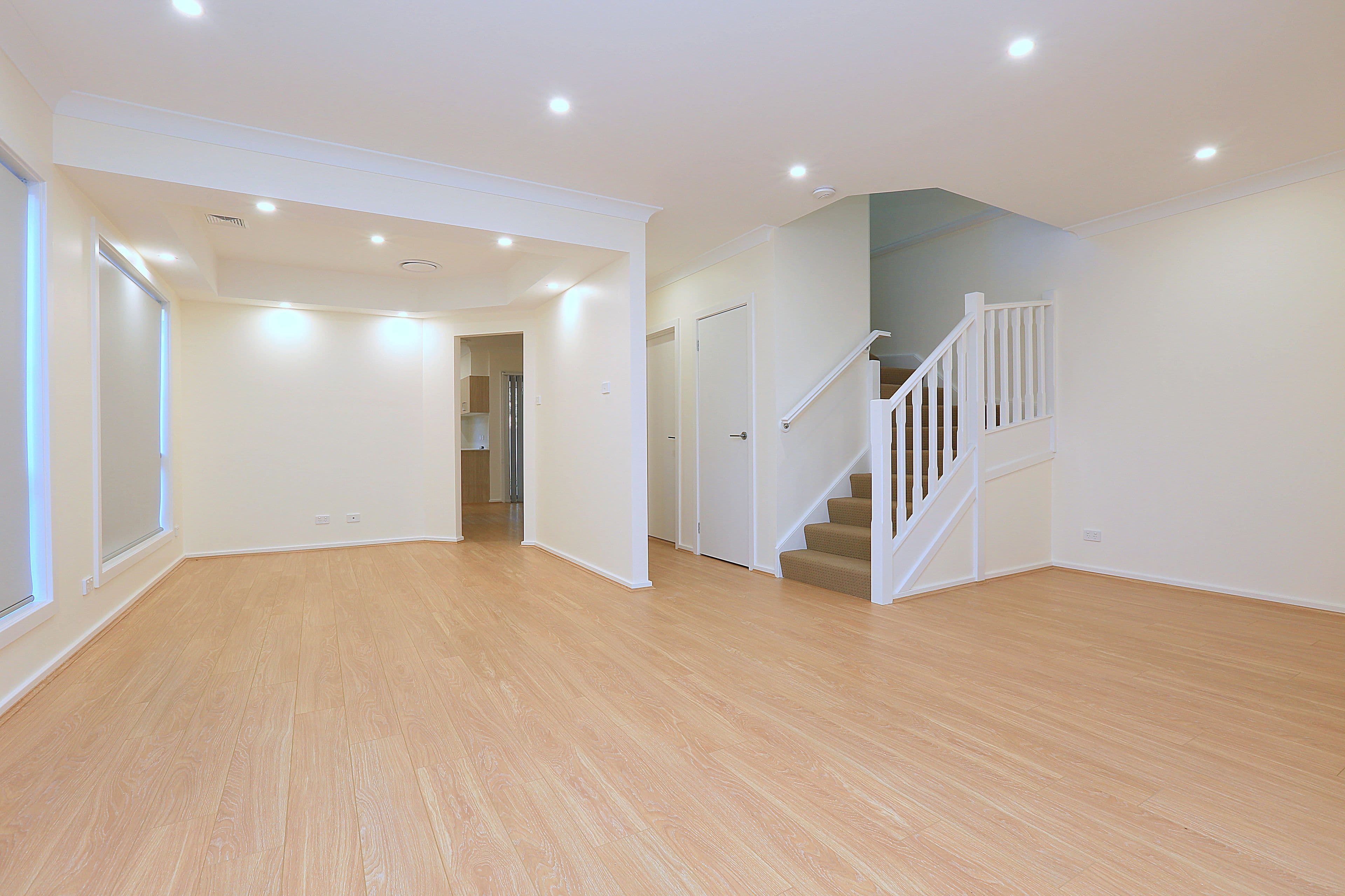 50 Jacaranda Drive, Georges Hall - Thumbnail 2