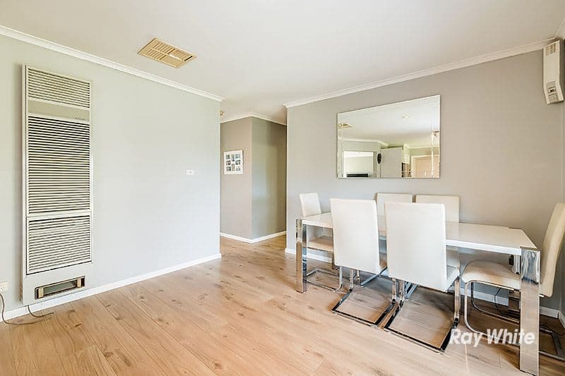 12 Godwin Crescent, Cranbourne North VIC 3977, Cranbourne North - Thumbnail 7
