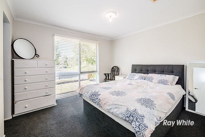 12 Godwin Crescent, Cranbourne North VIC 3977, Cranbourne North - Thumbnail 8
