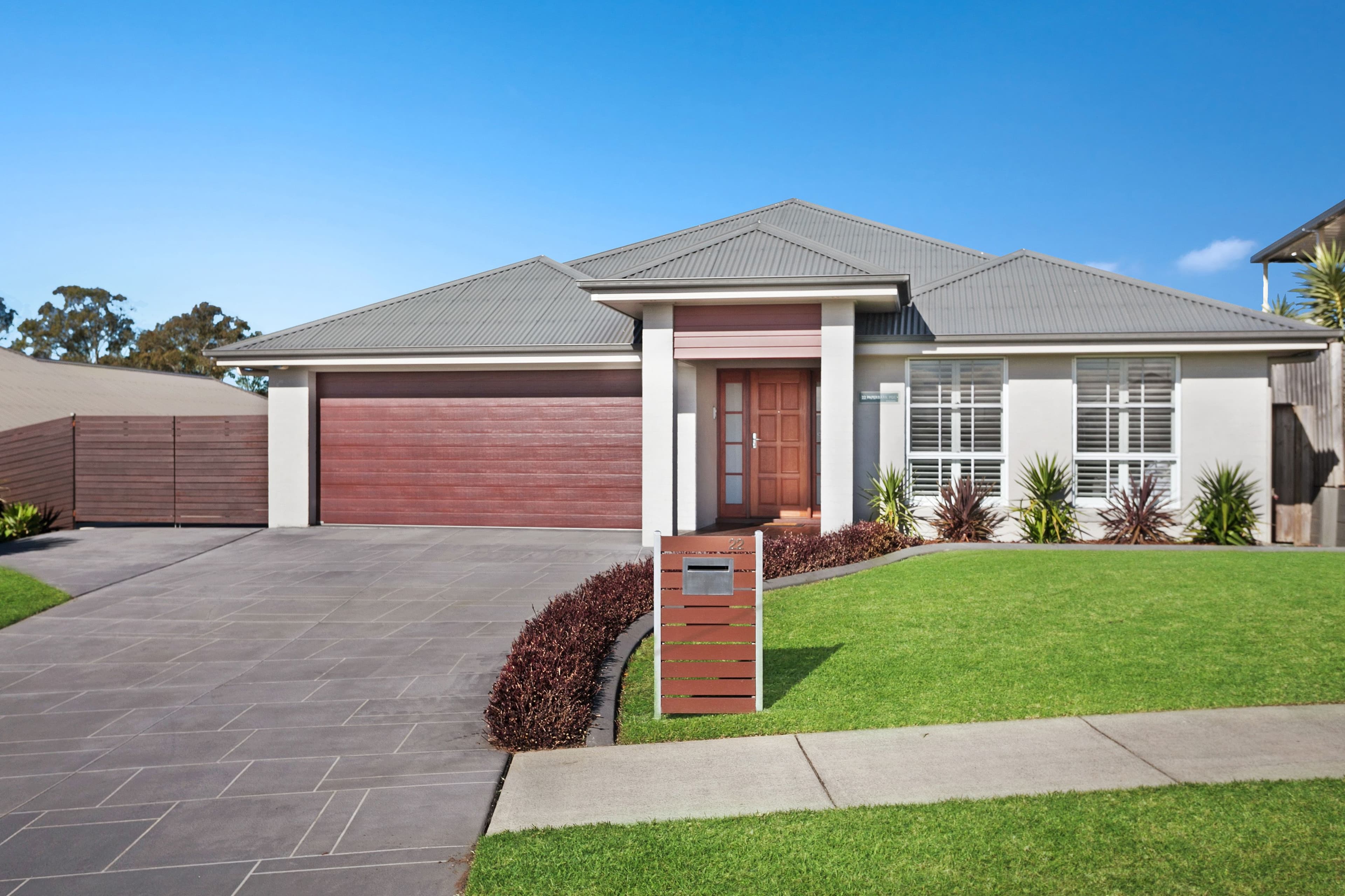 22 Paperbark Parade, Aberglasslyn - Image 1