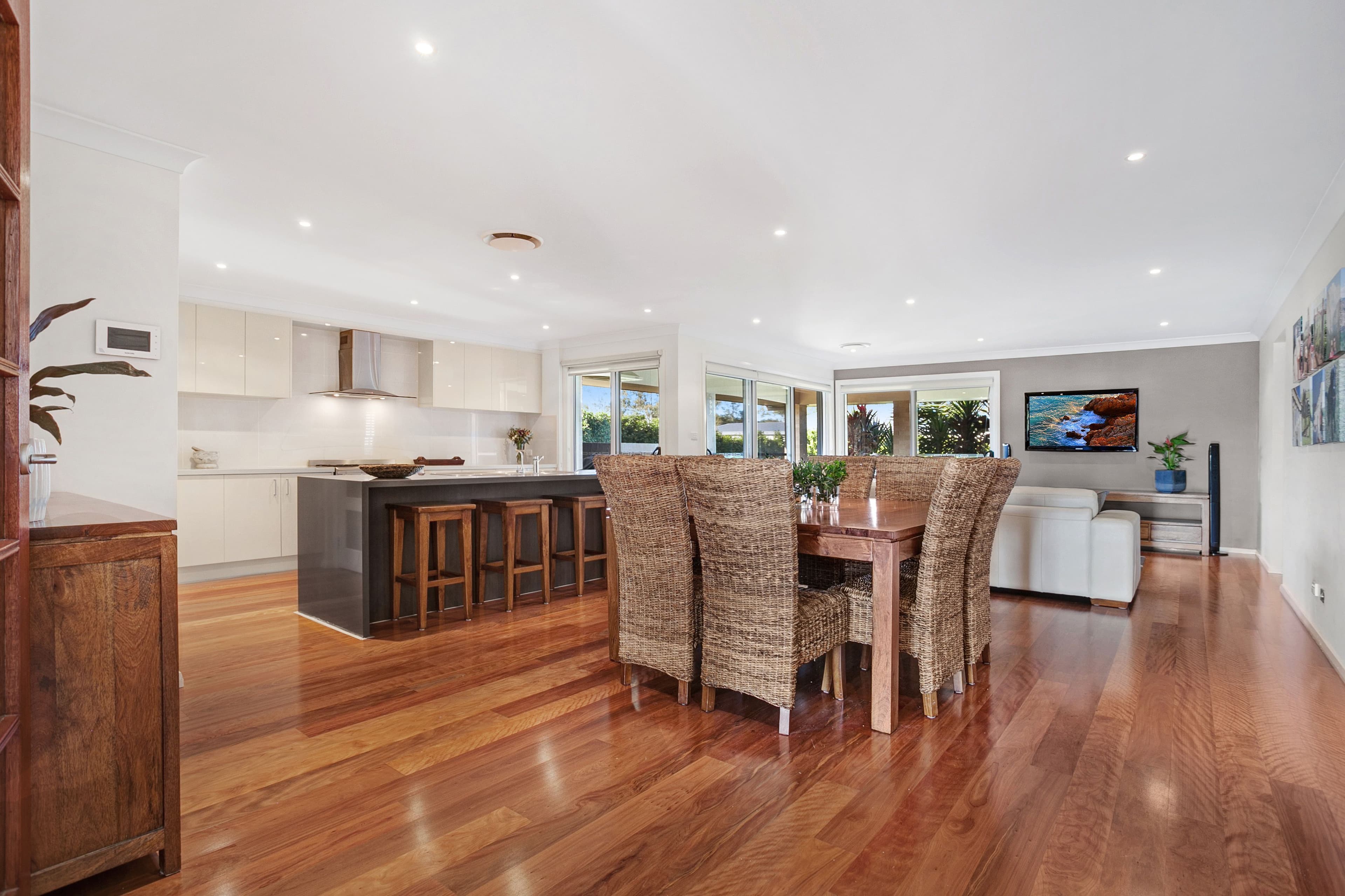 22 Paperbark Parade, Aberglasslyn - Thumbnail 2