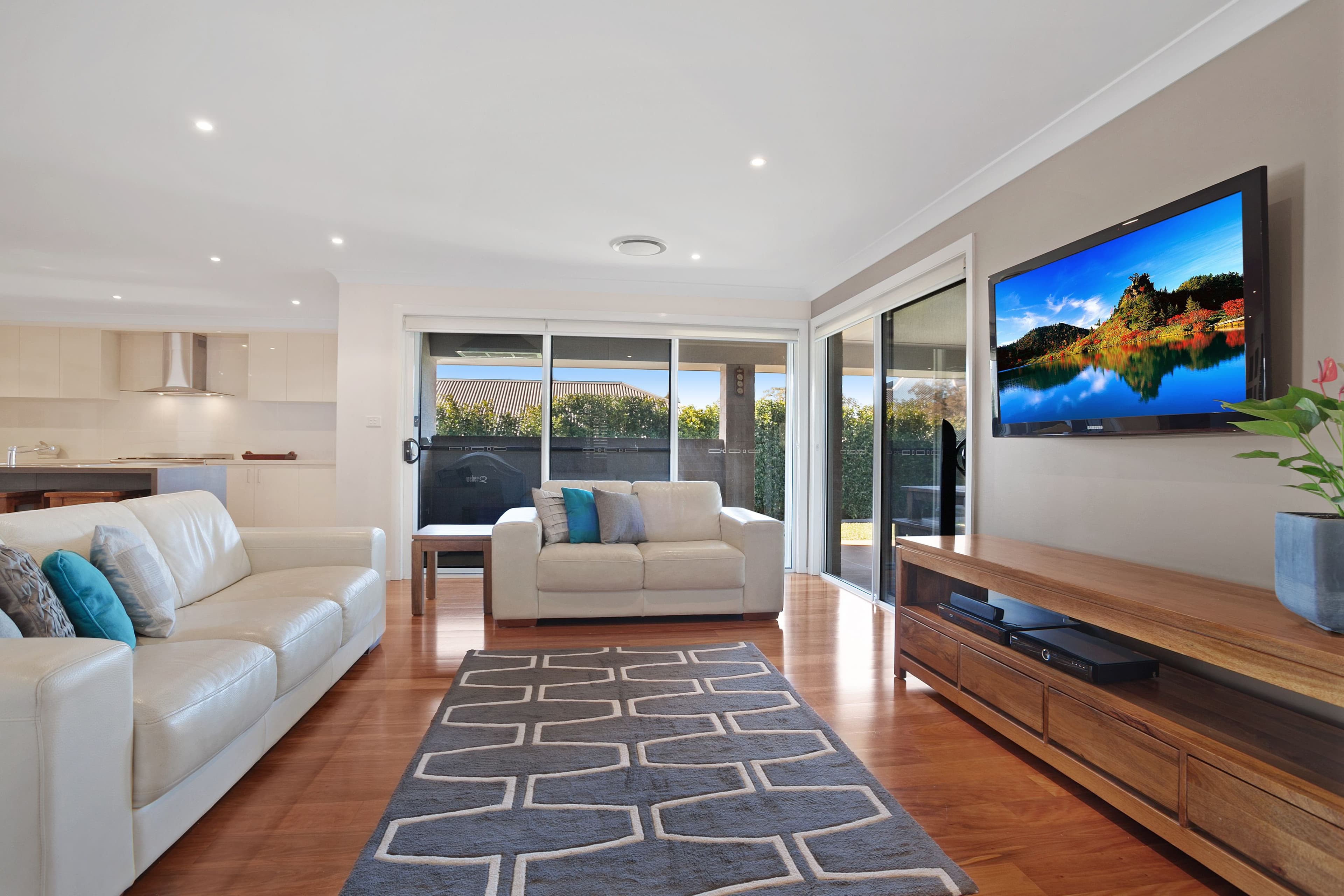 22 Paperbark Parade, Aberglasslyn - Thumbnail 4