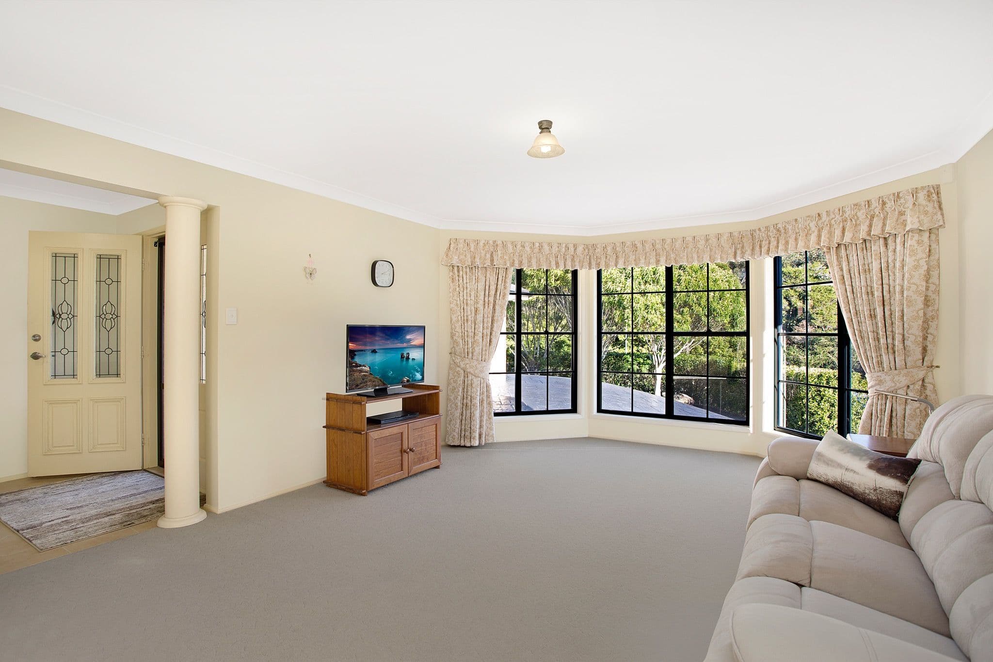3 Bellbower Close, Green Point - Thumbnail 5