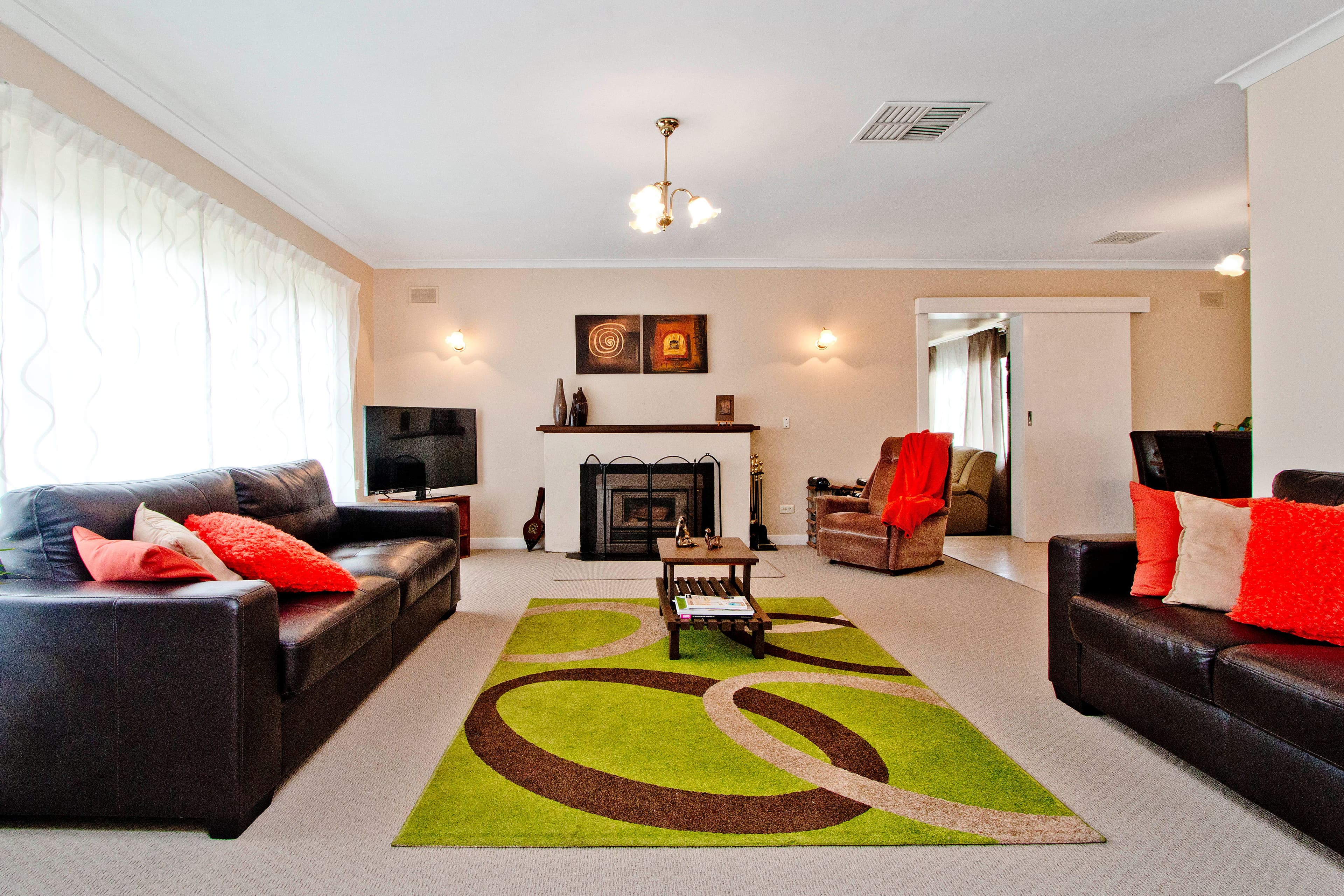 2 Tracey Avenue, Flinders Park SA 5025, Flinders Park - Thumbnail 2
