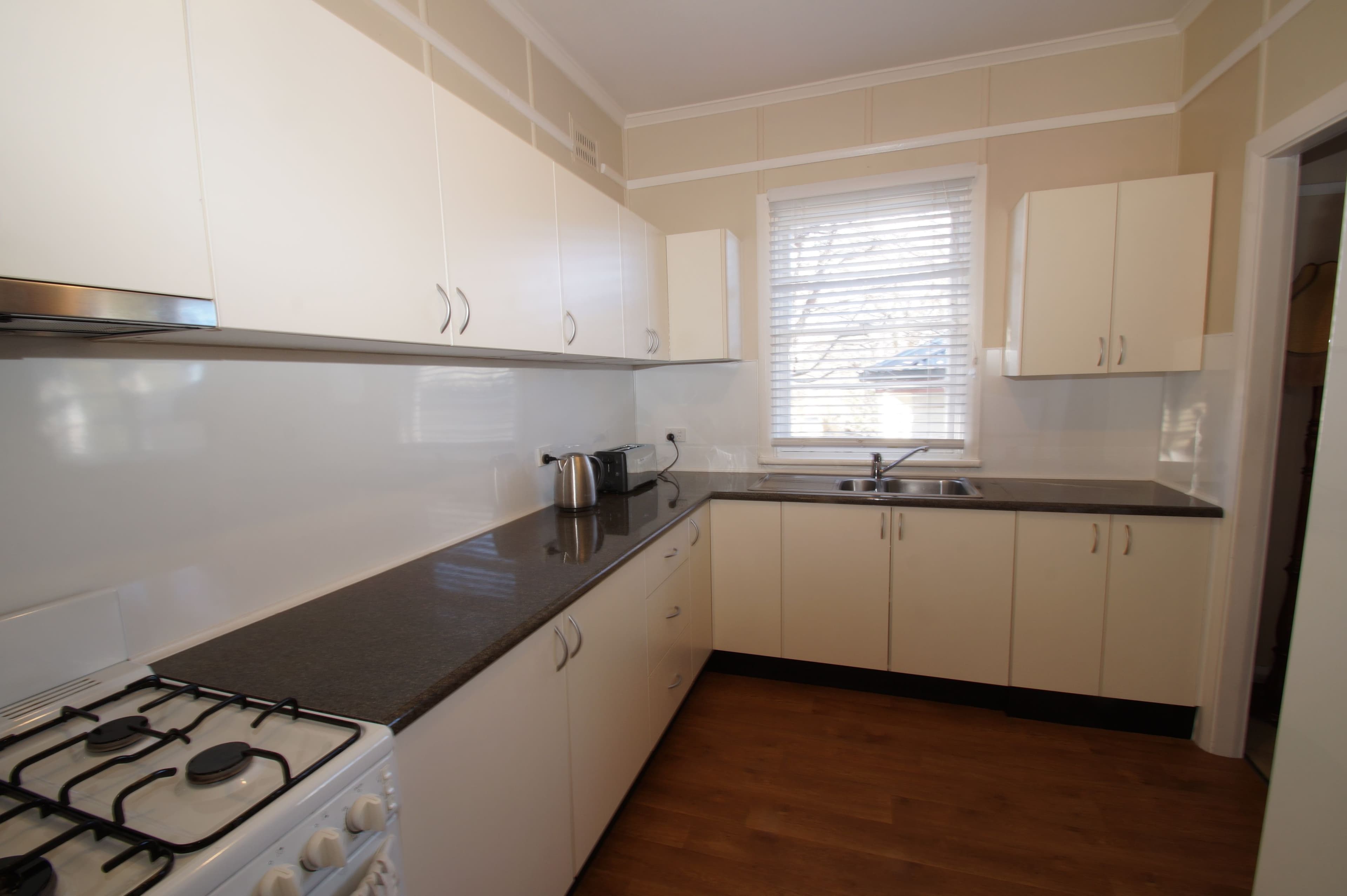 201 Kennedy Street, Armidale - Thumbnail 4