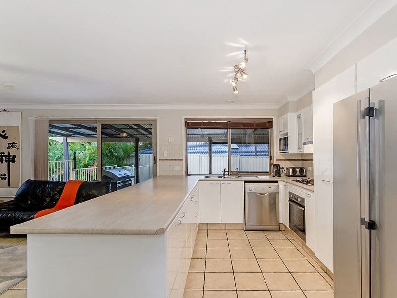 10 Ardlethan Court, Helensvale QLD 4212, Helensvale - Thumbnail 7