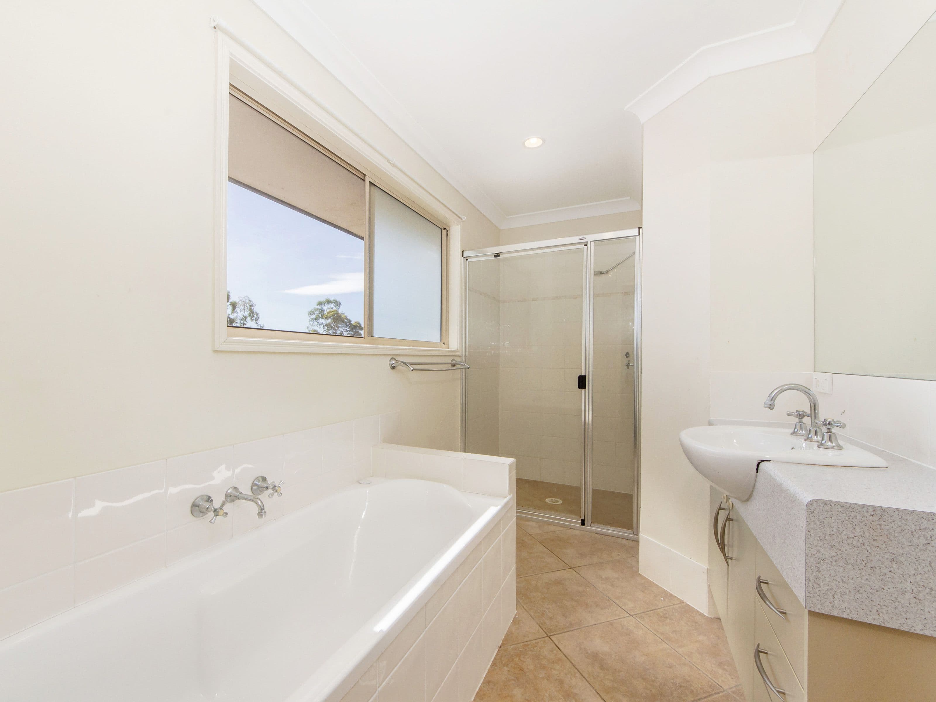 13 Stacer Street, Upper Coomera QLD 4209, Upper Coomera - Thumbnail 7