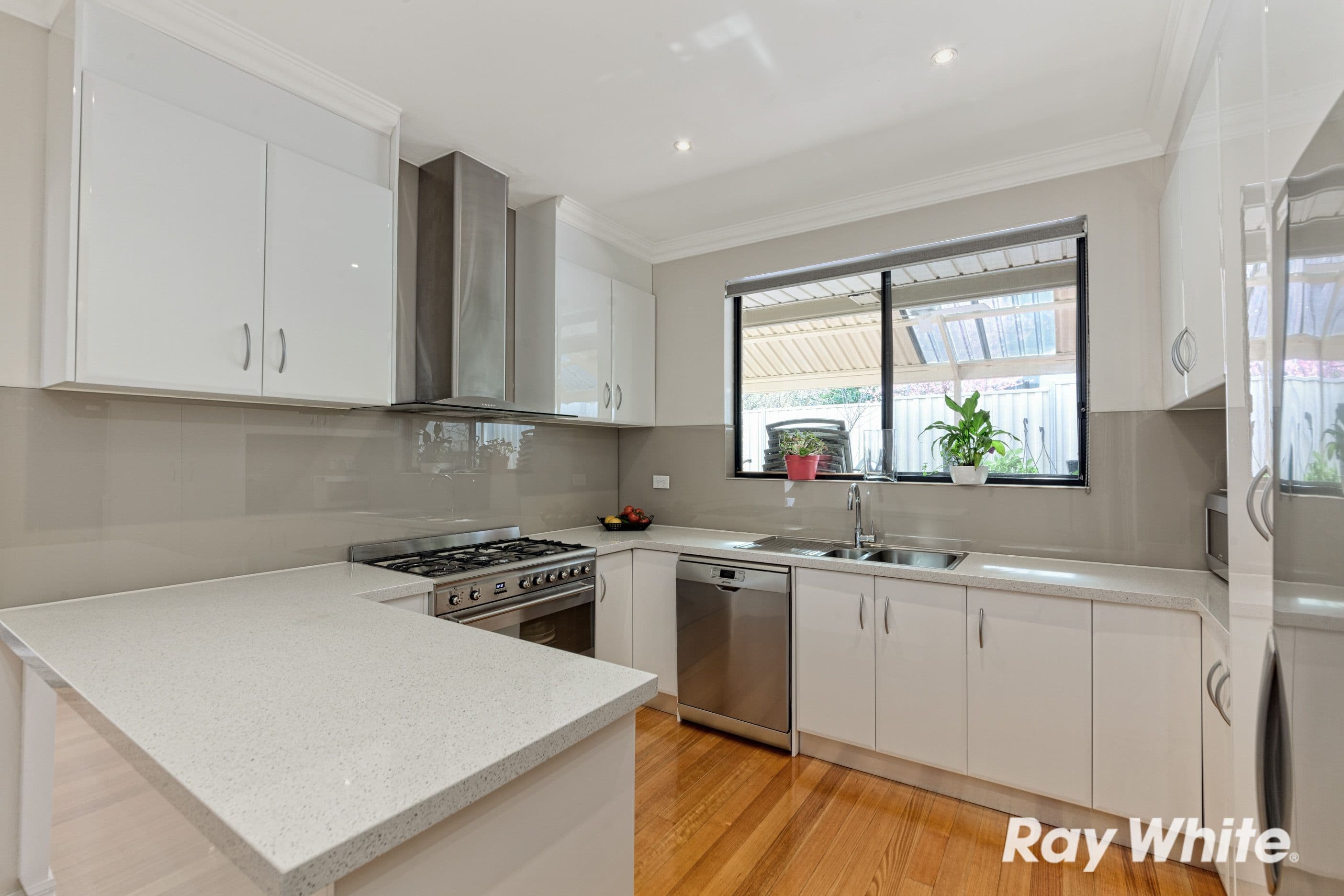 17 Shankland Boulevard, Meadow Heights VIC 3048, Meadow Heights - Thumbnail 7