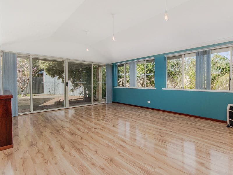 10 Greta Court, Cooloongup WA 6168, Cooloongup - Thumbnail 4