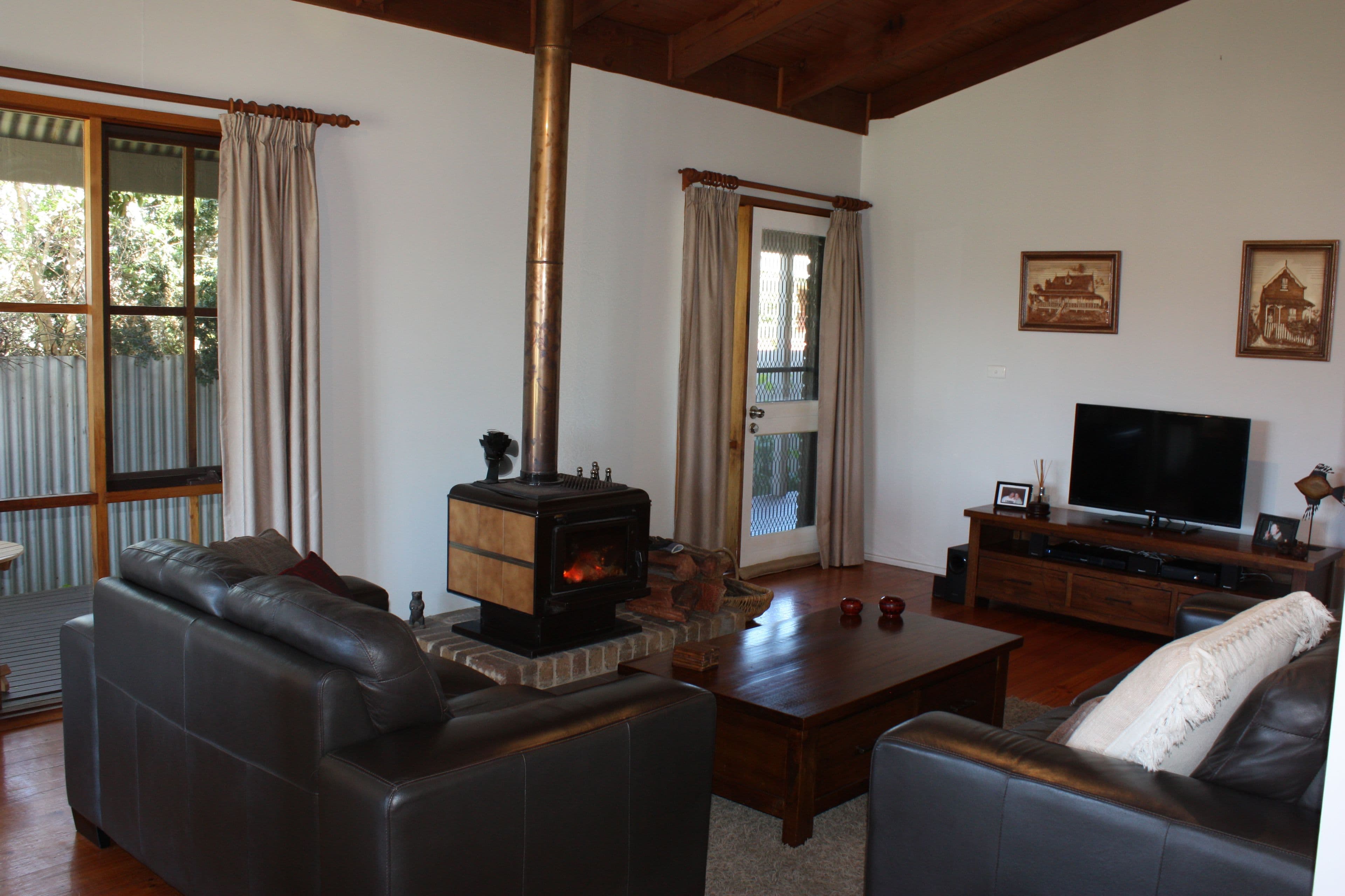 16 Carson Drive, Corowa - Thumbnail 2