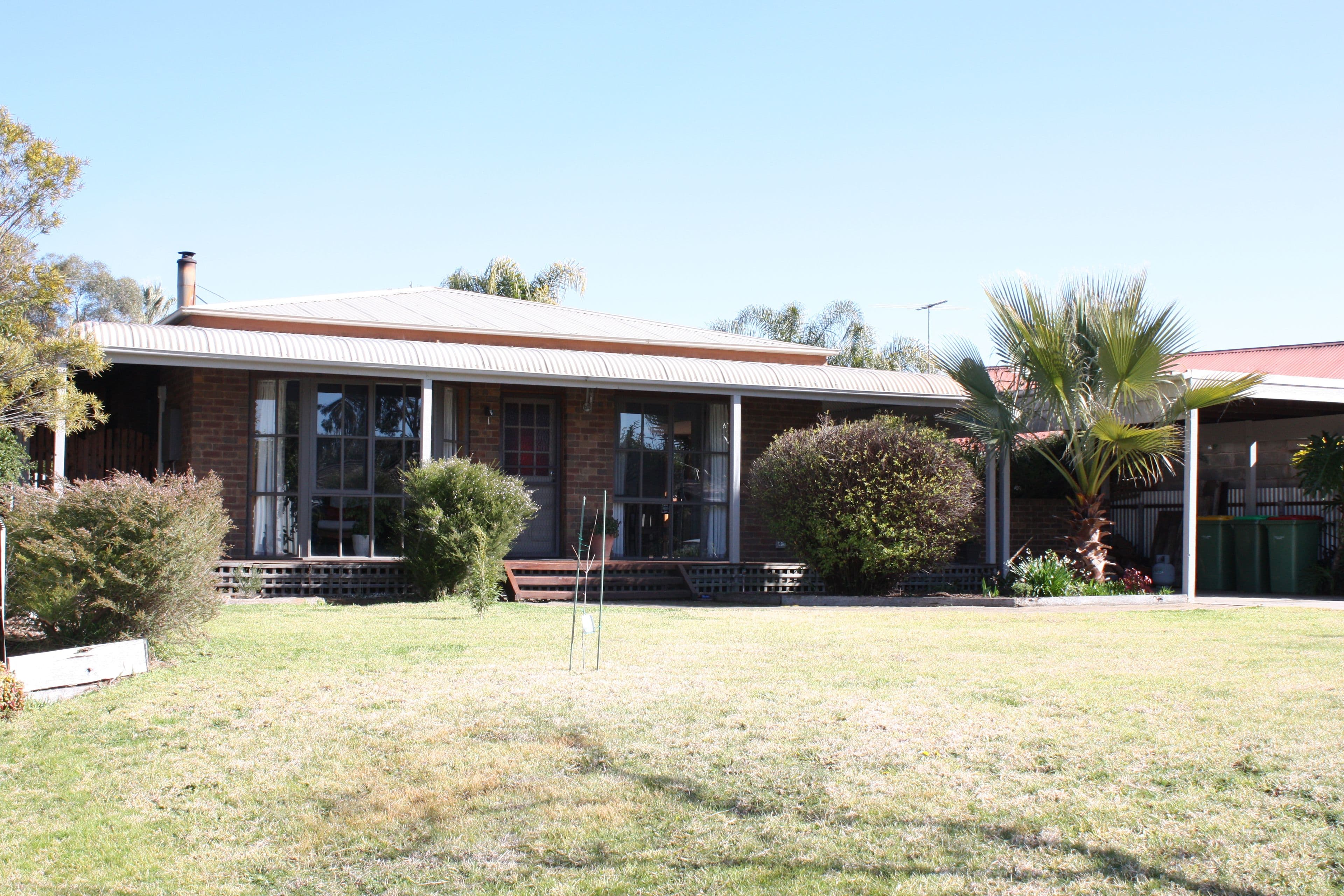 16 Carson Drive, Corowa - Image 1