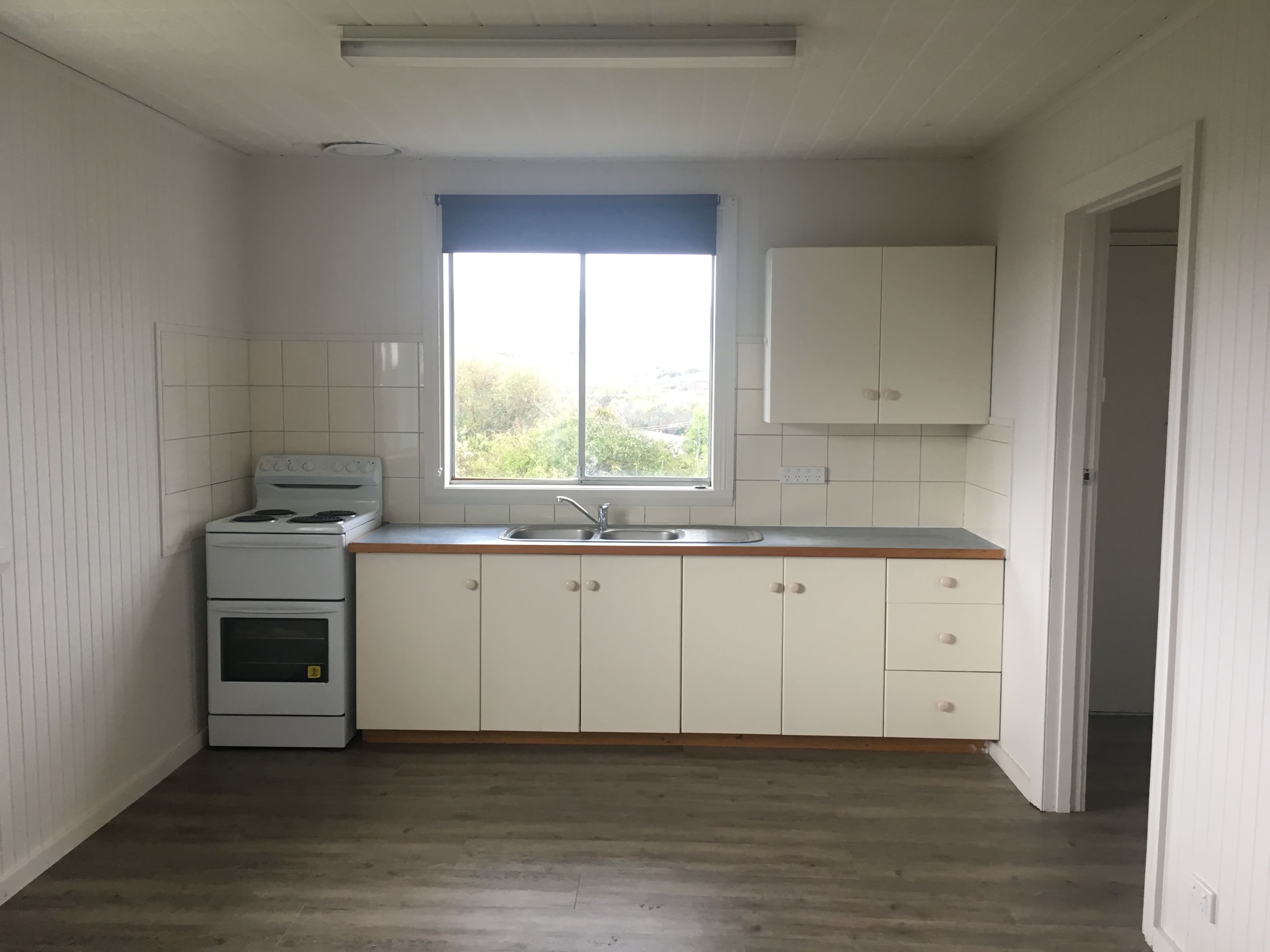 8 Bunbury Street, WAVERLEY TAS 7250, Waverley - Thumbnail 2