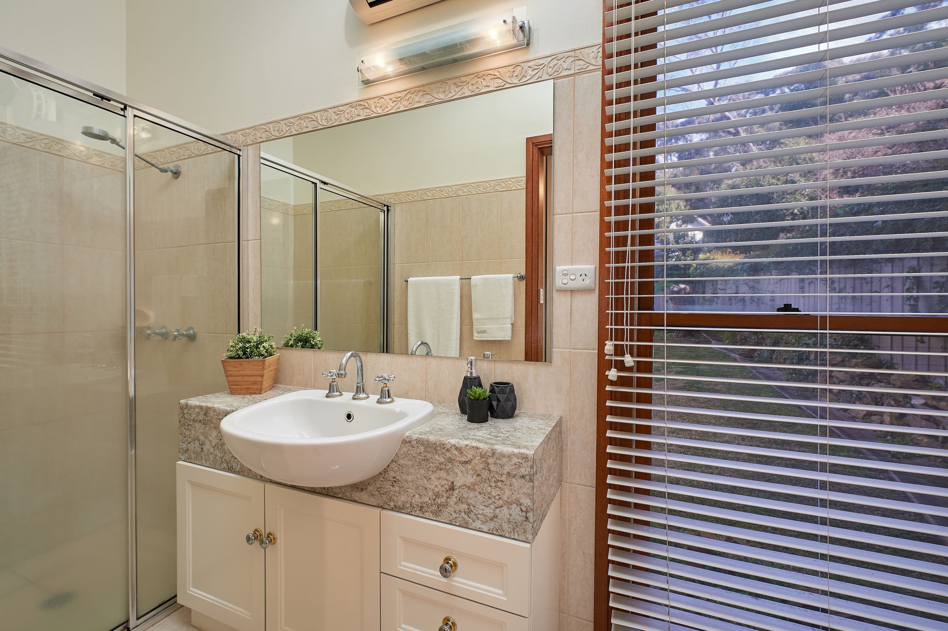 1 Baree Place, Kooringal - Thumbnail 6