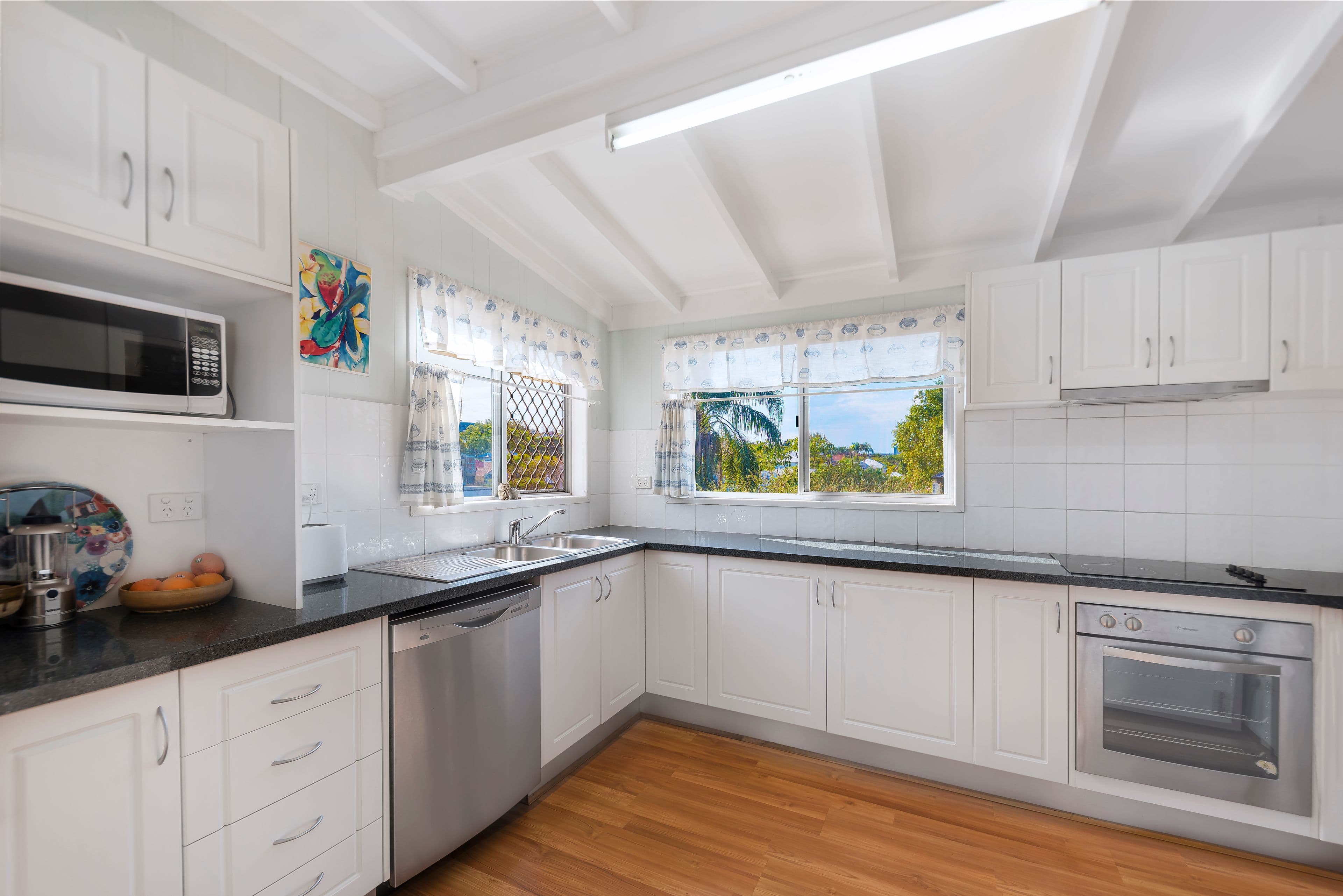 8 Lower Cross Street, GOODNA, Goodna - Thumbnail 3