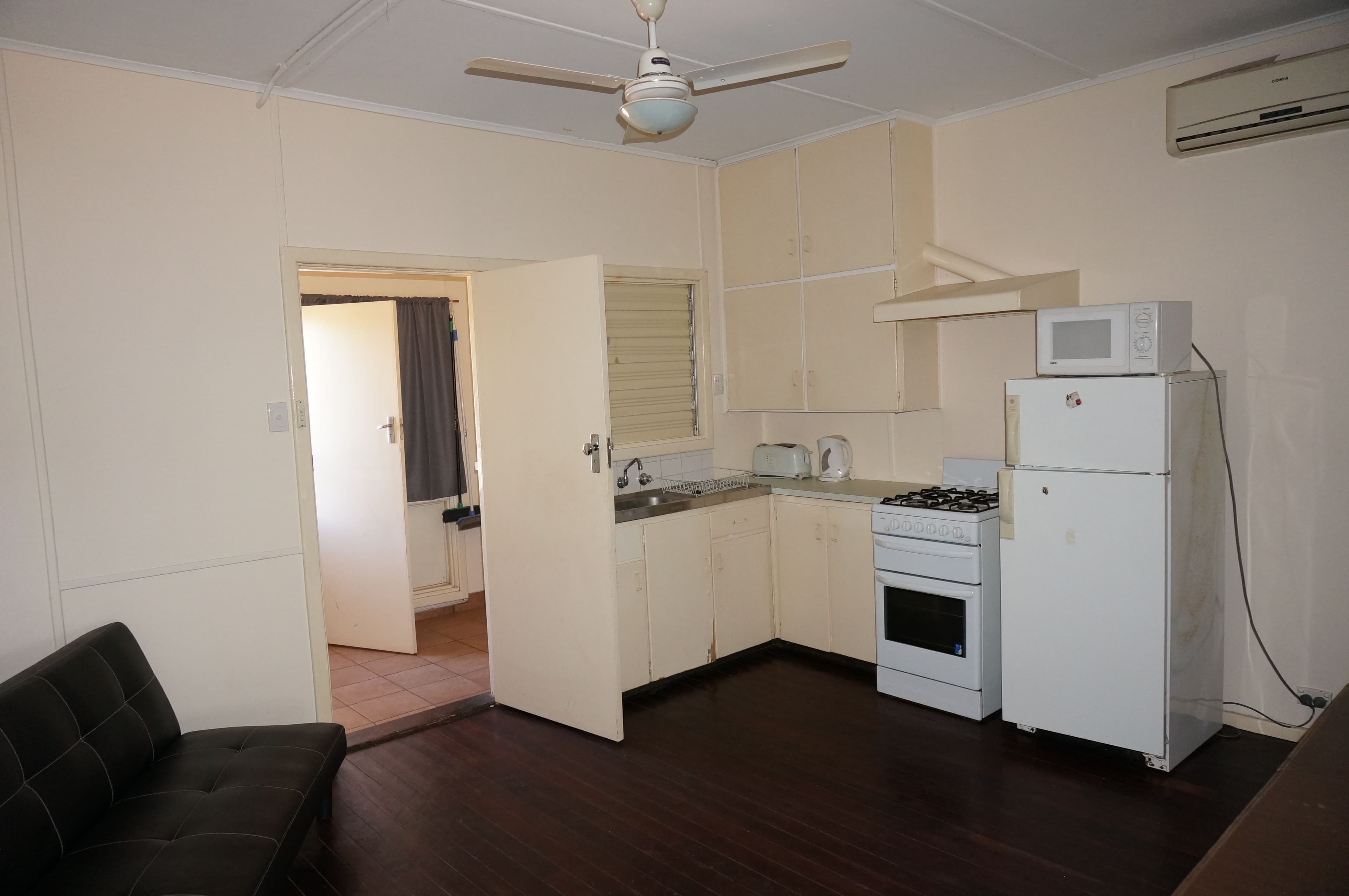 4/13 Lefroy Street, Exmouth WA 6707, Exmouth - Thumbnail 3