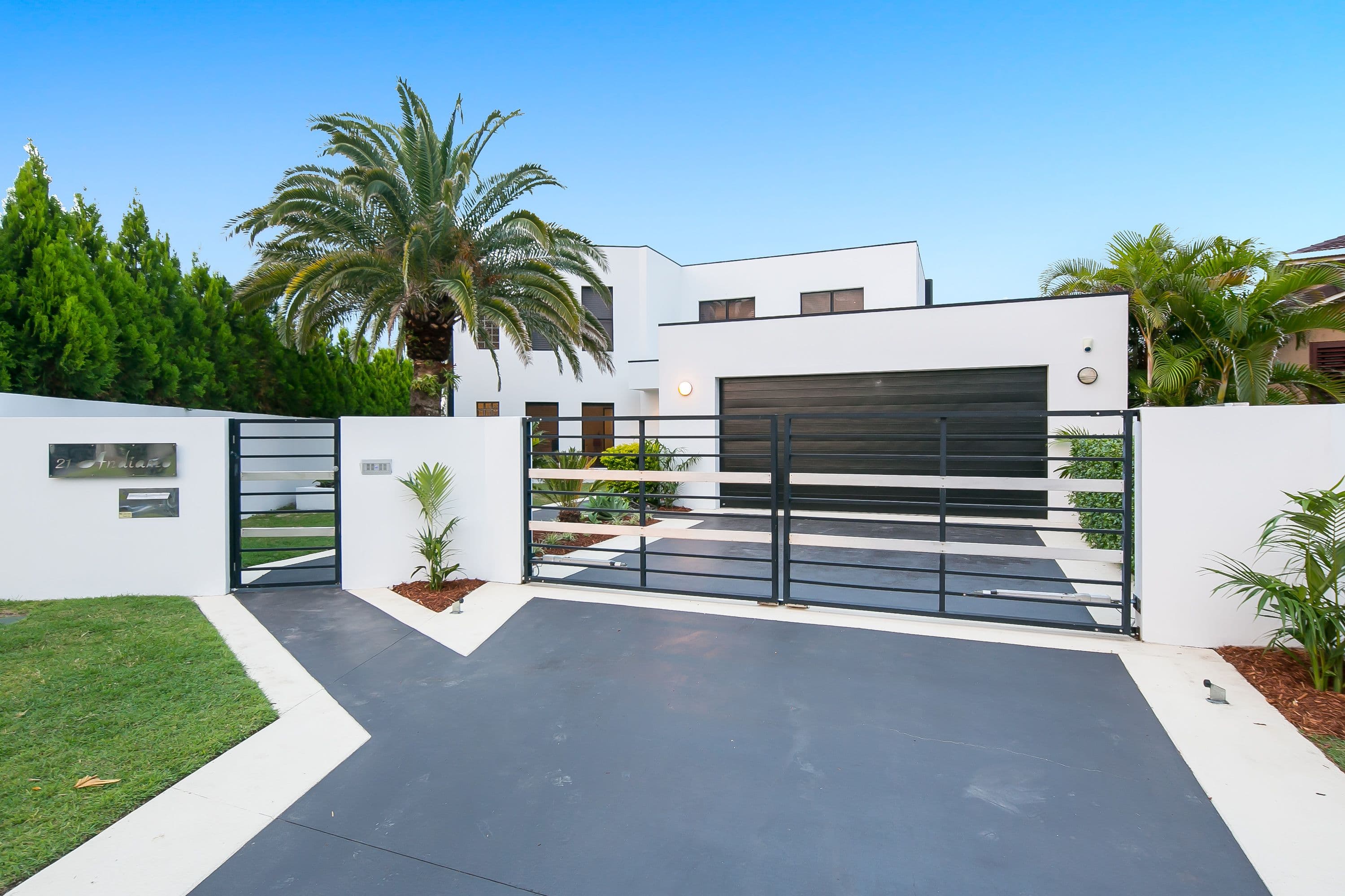 21 Nirvana Court, Runaway Bay QLD 4216, Runaway Bay - Thumbnail 5