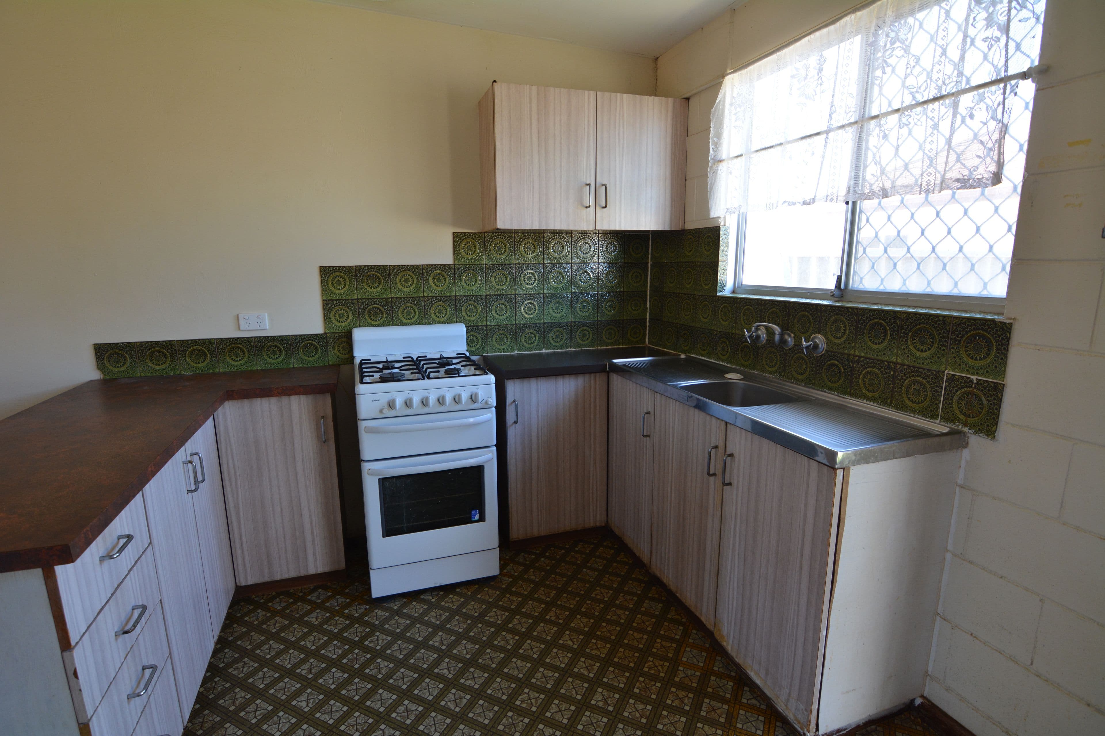 Unit 6/16 Brown Street, Carnarvon WA 6701, Carnarvon - Thumbnail 2
