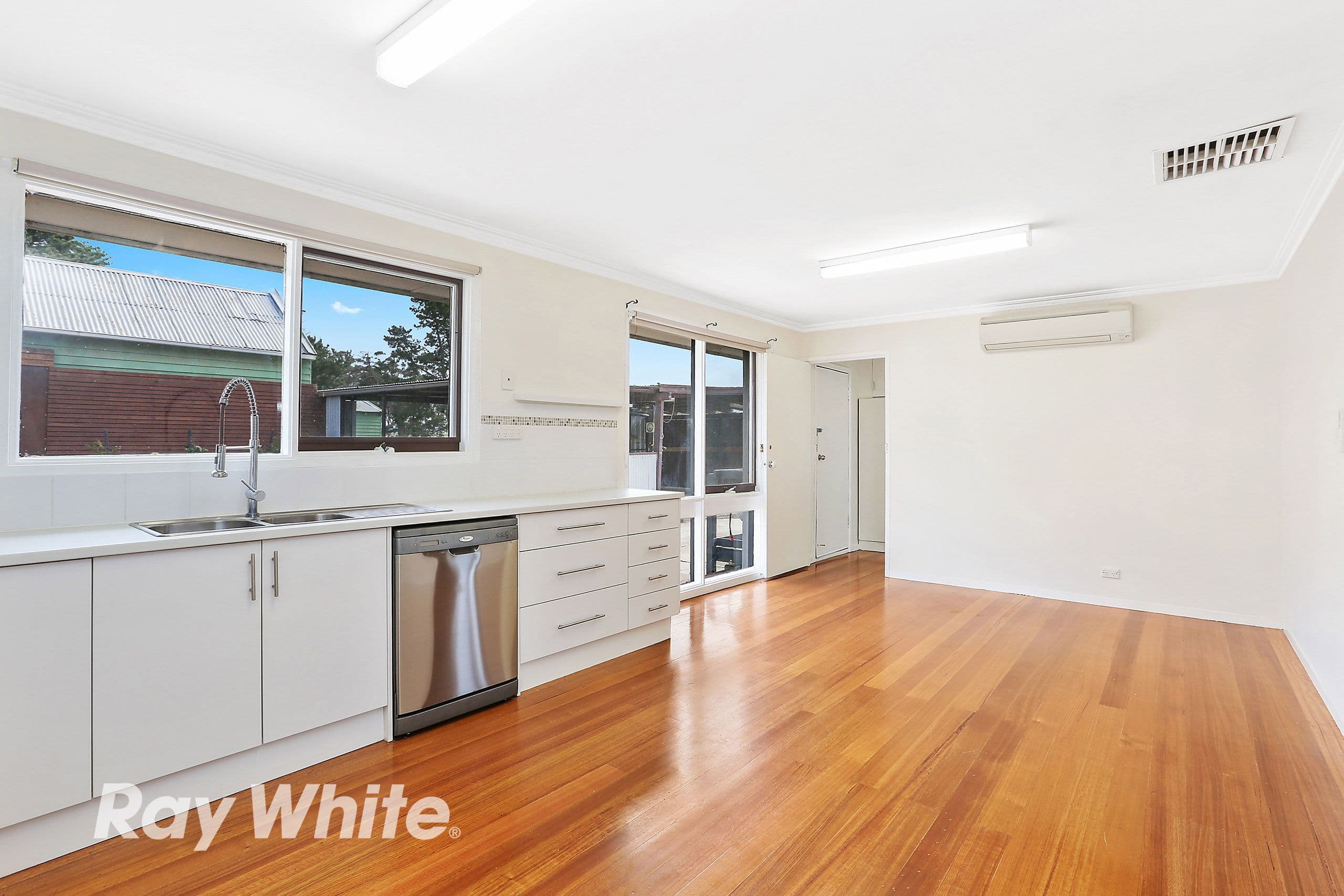 36 Wilson Crescent, Hoppers Crossing VIC 3029, Hoppers Crossing - Thumbnail 5