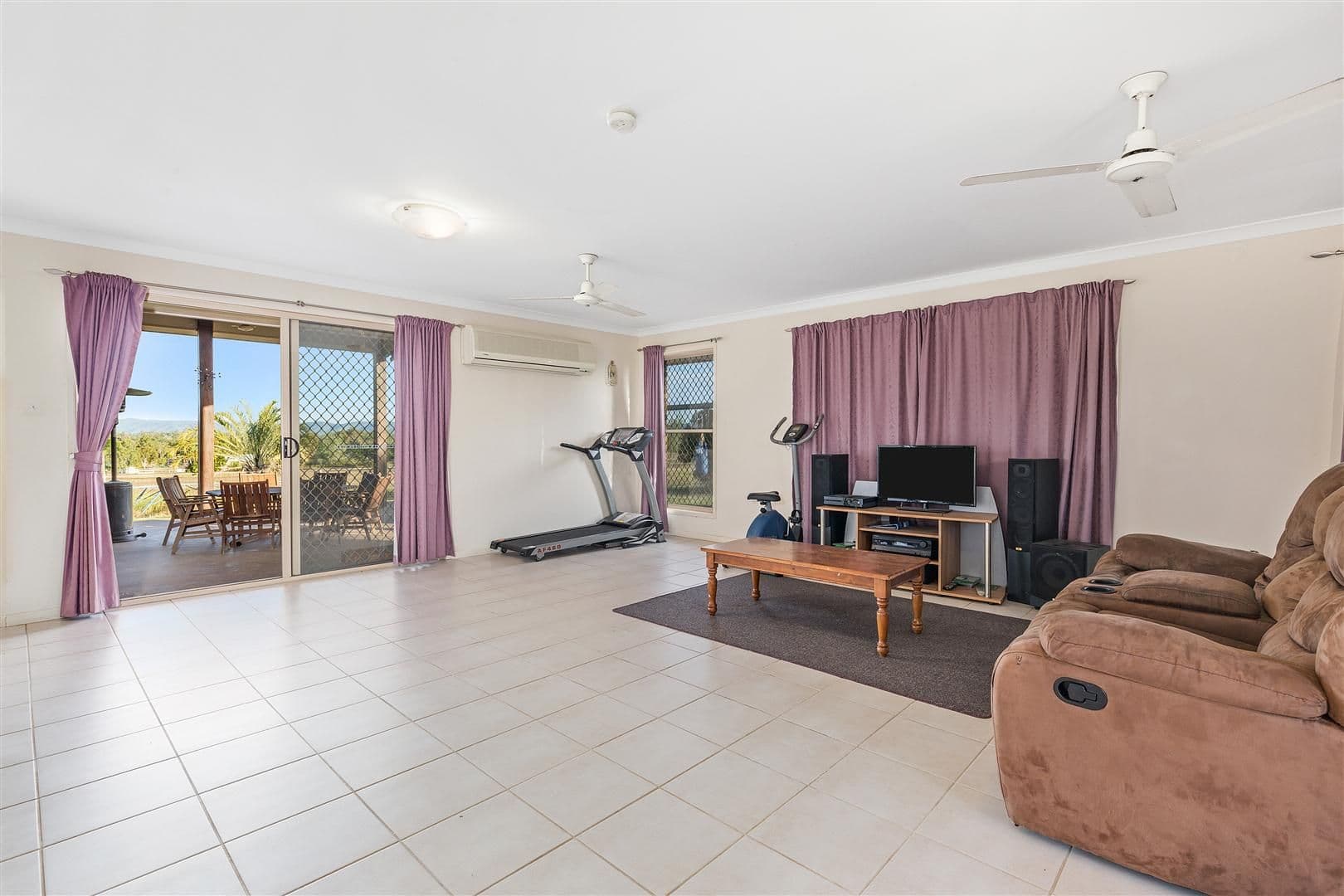 18 Latimer Avenue, Gracemere QLD 4702, Gracemere - Thumbnail 4