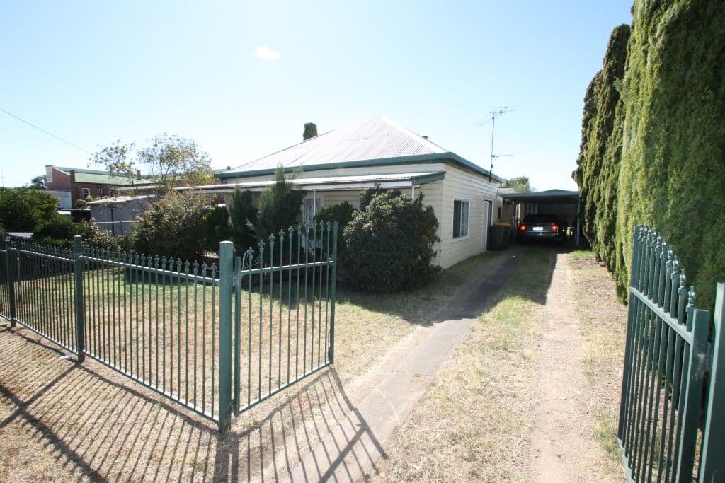 6 Coronation Avenue, Werris Creek - Image 1