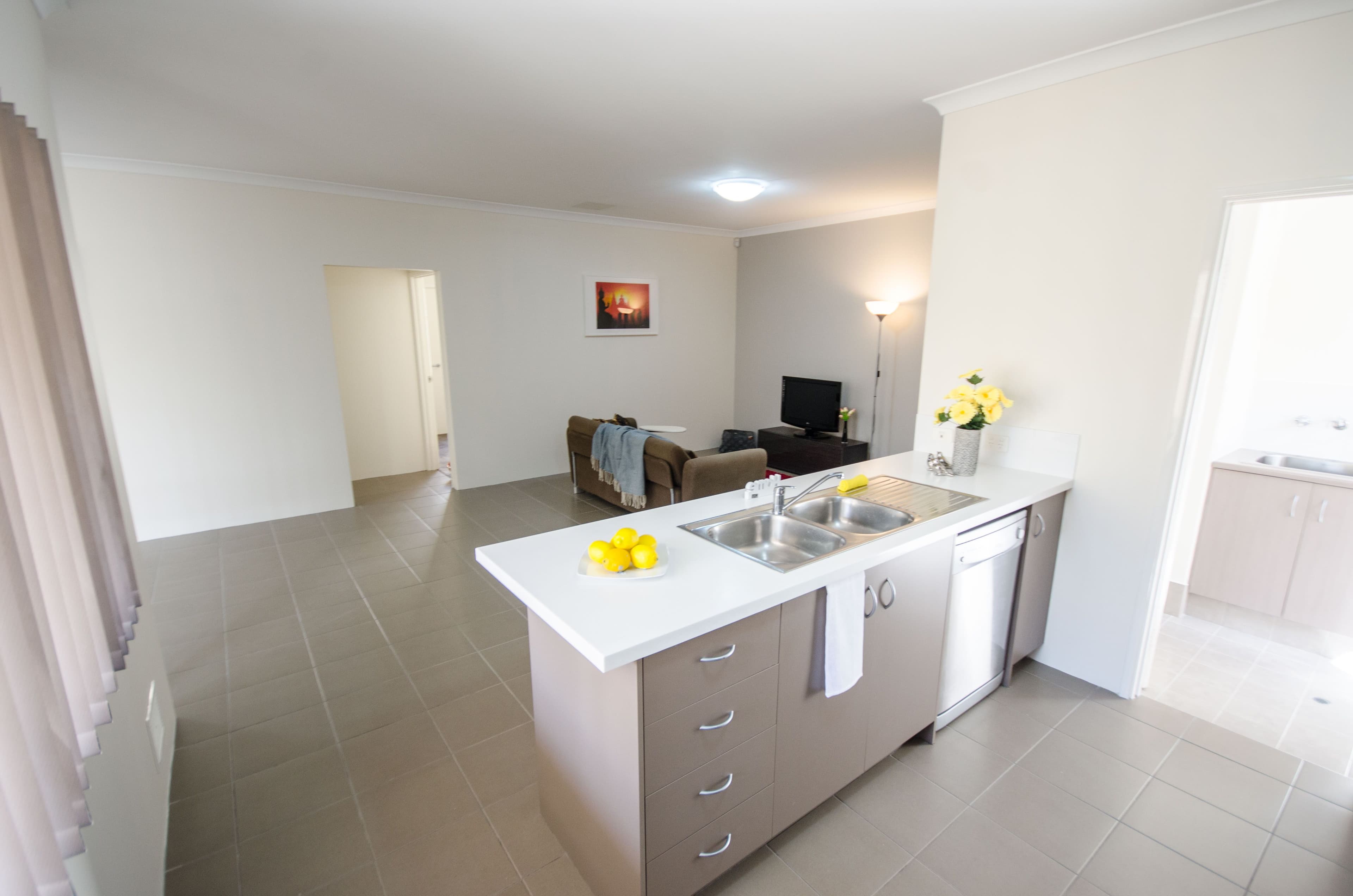 11 Carnation Street, Canning Vale WA 6155, Canning Vale - Thumbnail 3