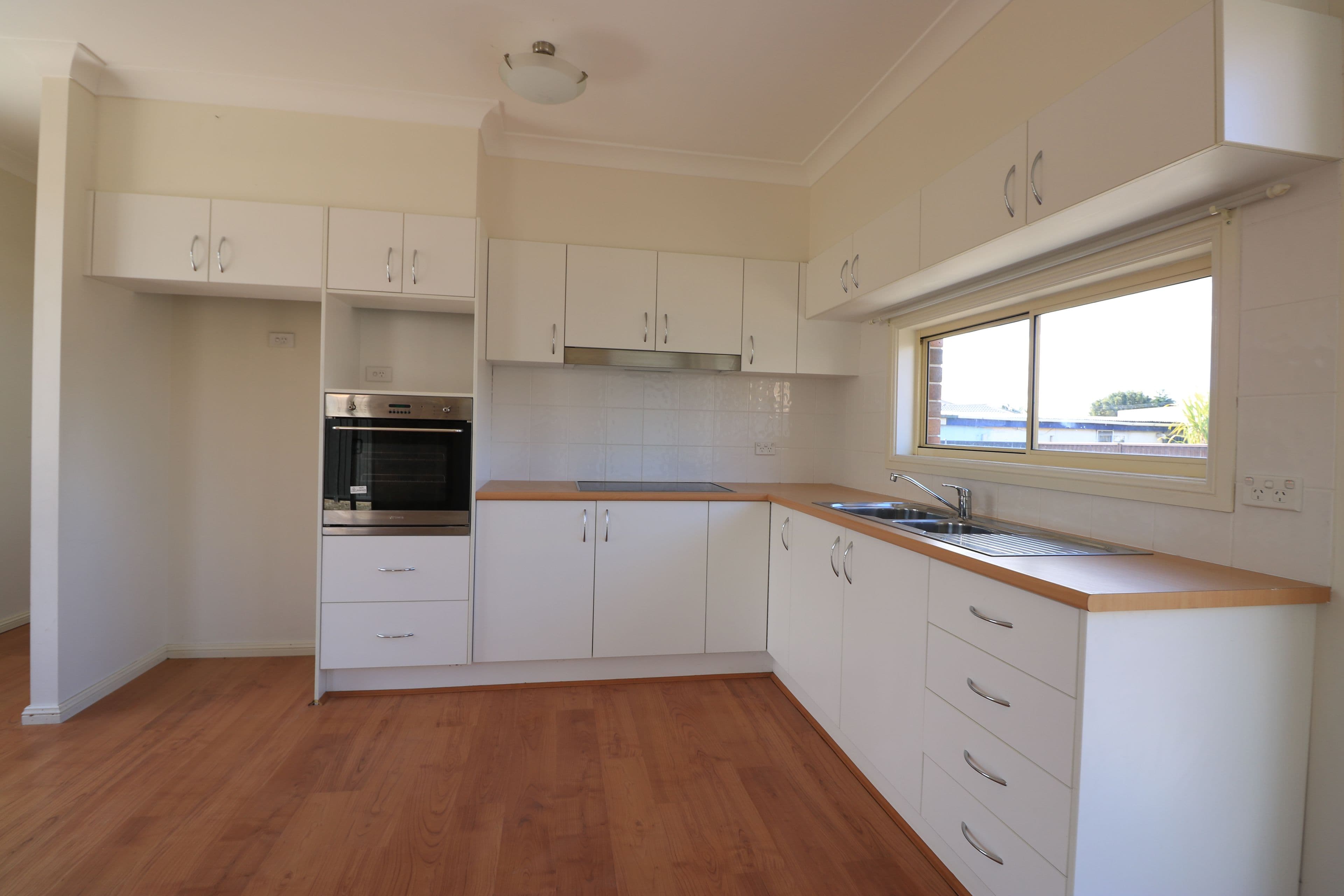 607a Cabramatta Road, Cabramatta West NSW 2166, Cabramatta West - Thumbnail 2