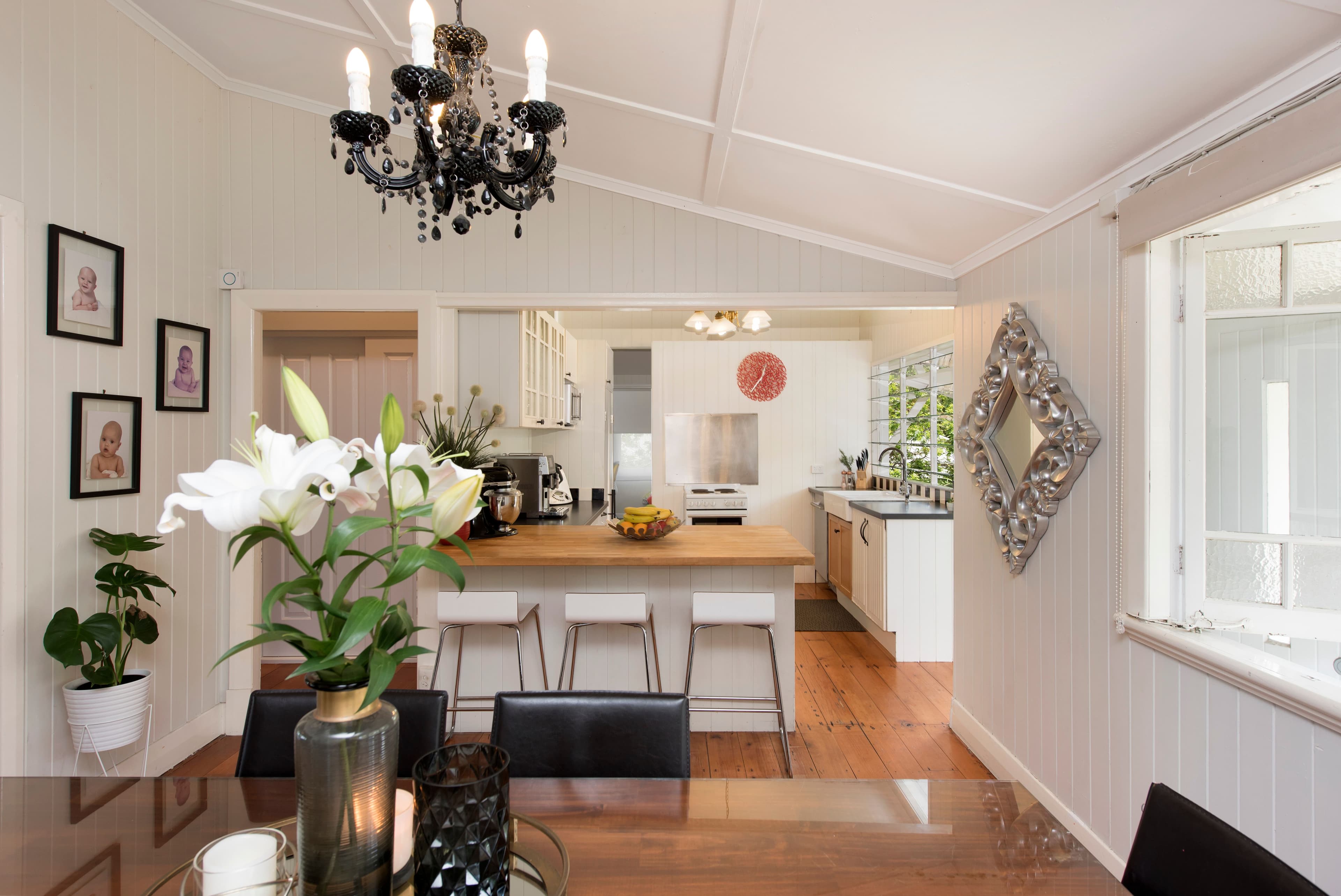 117 Lloyd Street, Camp Hill QLD 4152, Camp Hill - Thumbnail 2