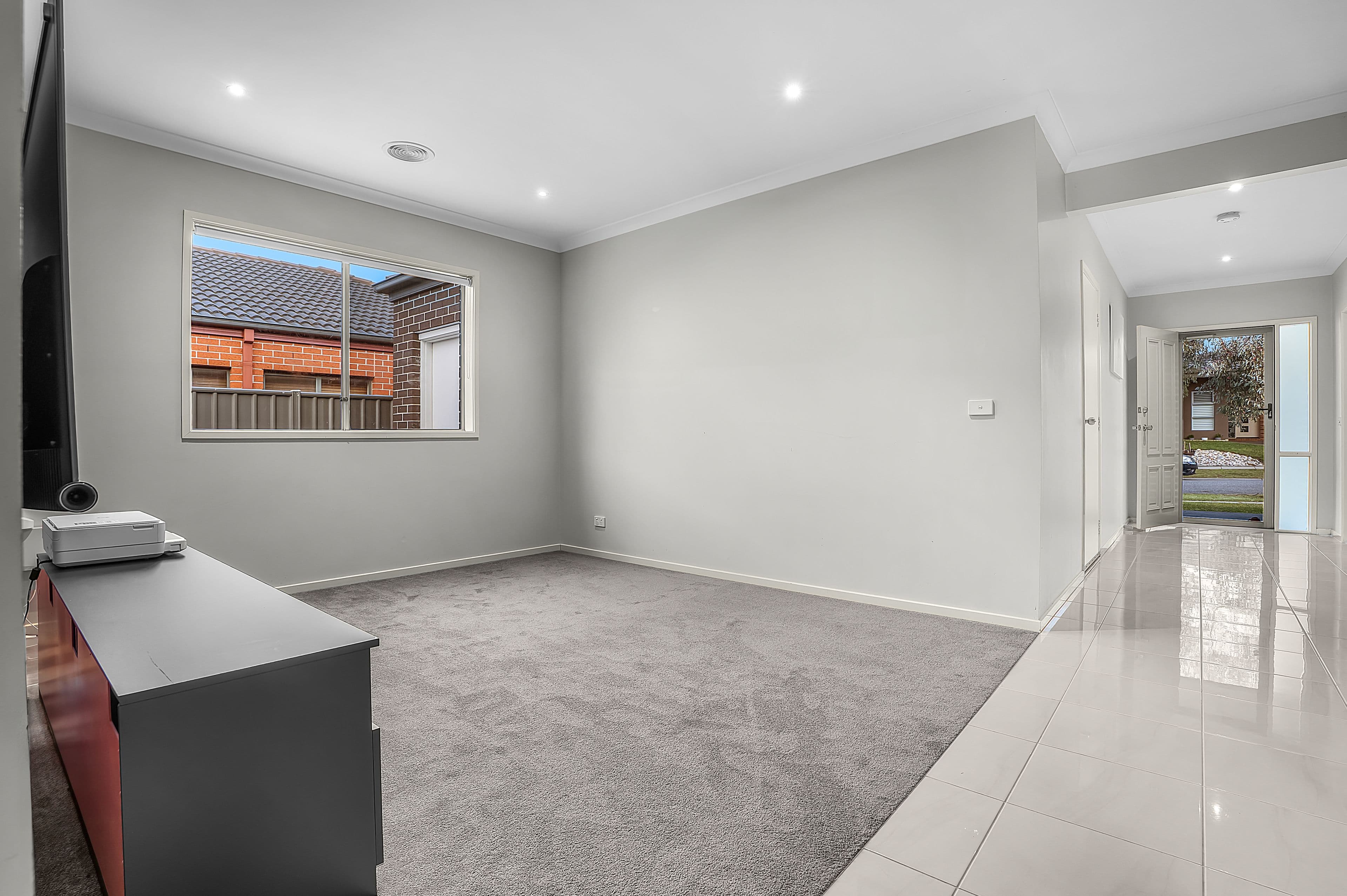 12 Sabel Drive, Cranbourne North VIC 3977, Cranbourne North - Thumbnail 3