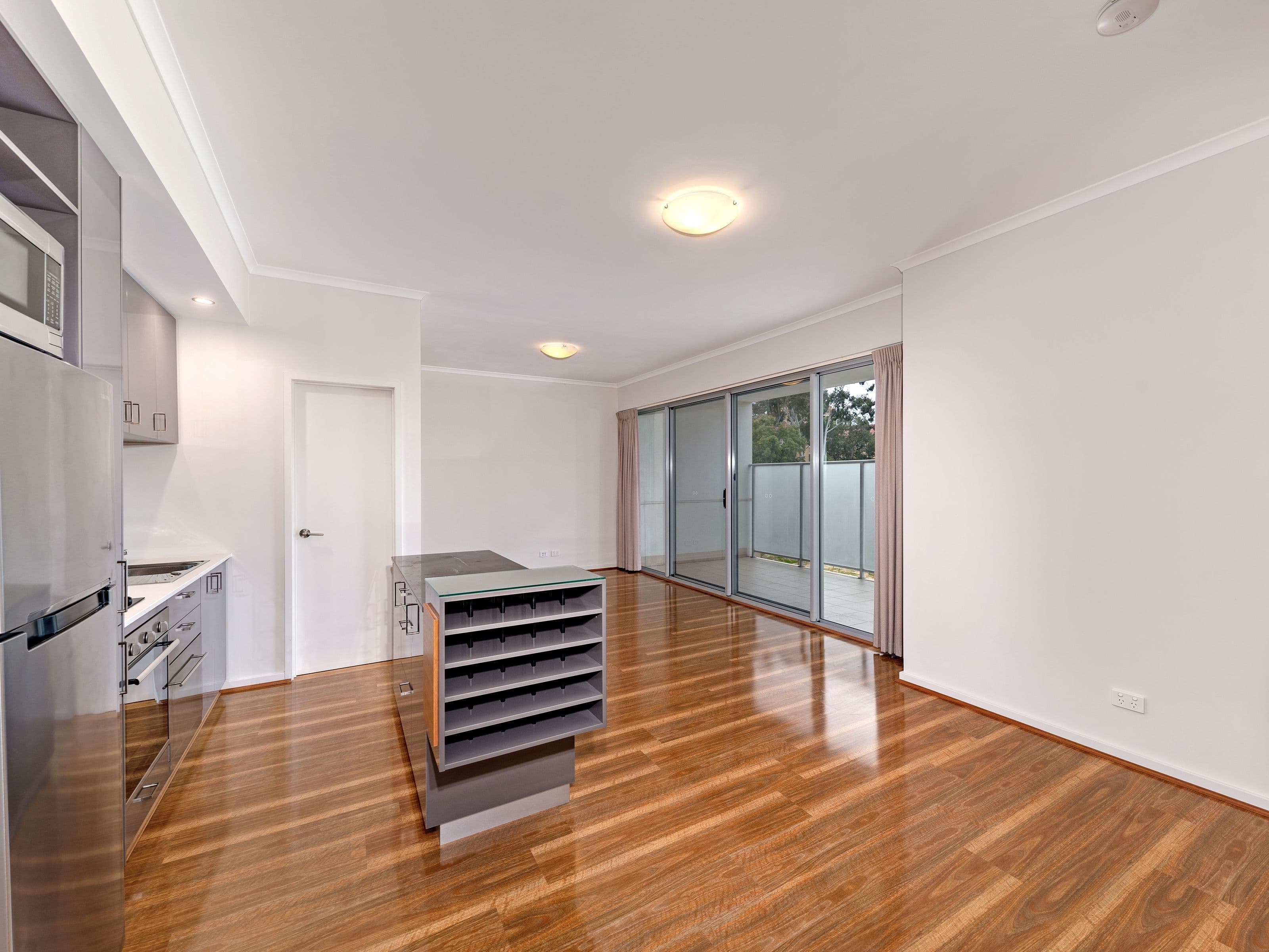 10/35 Wellington Street, East Perth WA 6004, East Perth - Thumbnail 2