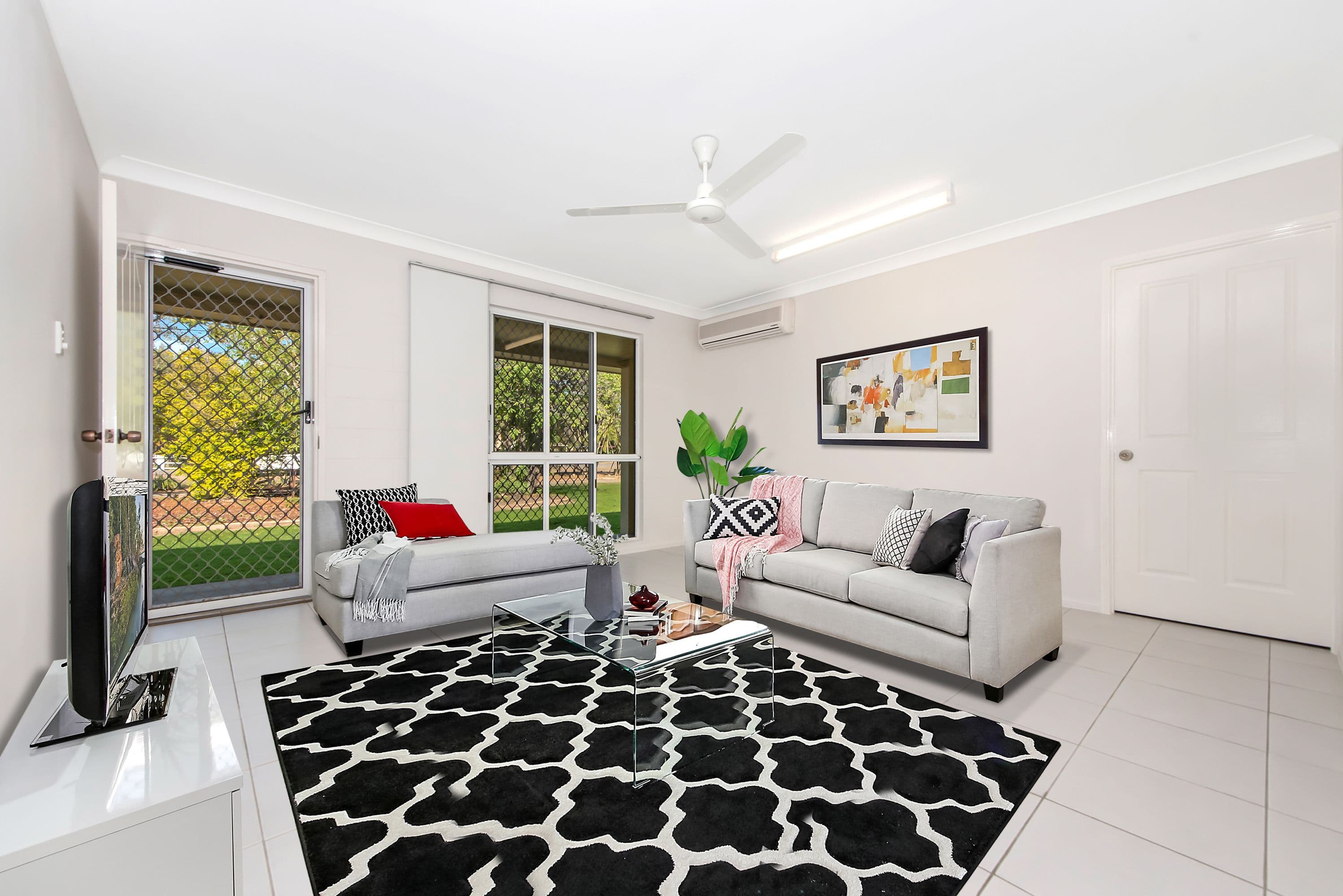 241 Kelso Drive, Kelso QLD 4815, Kelso - Thumbnail 2