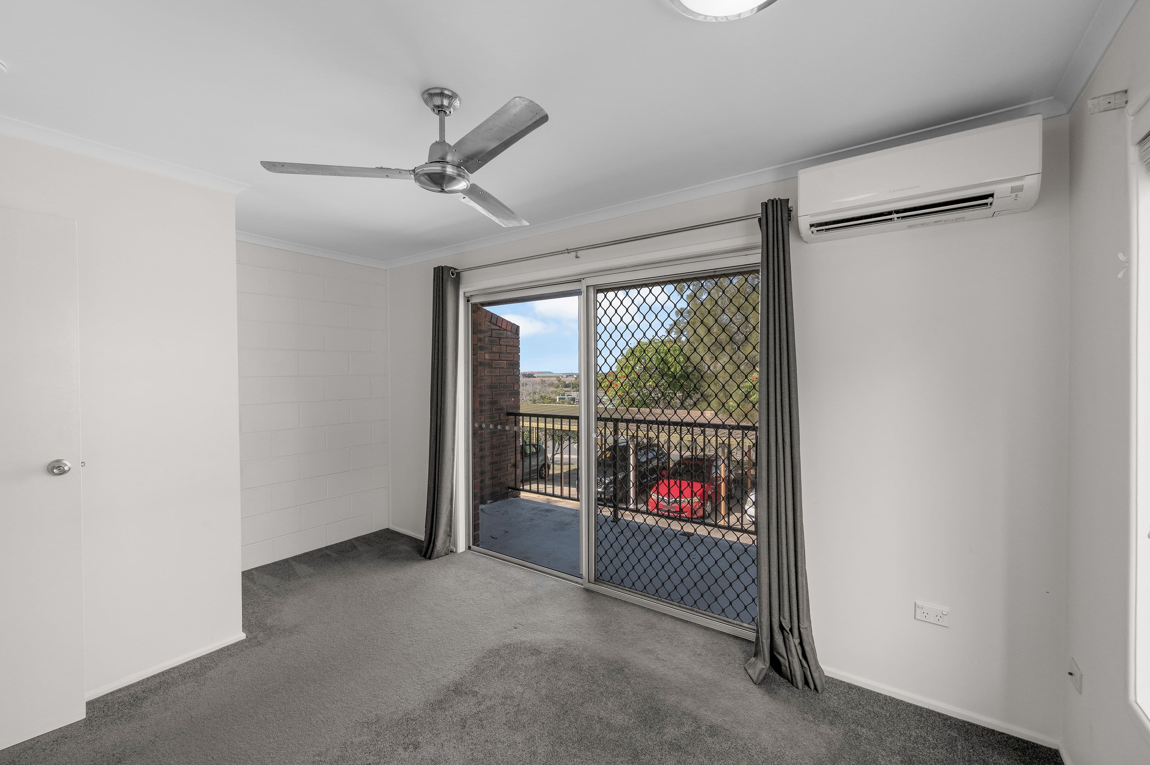 51 Harbour Terrace, Gladstone Central QLD 4680, Gladstone Central - Thumbnail 8