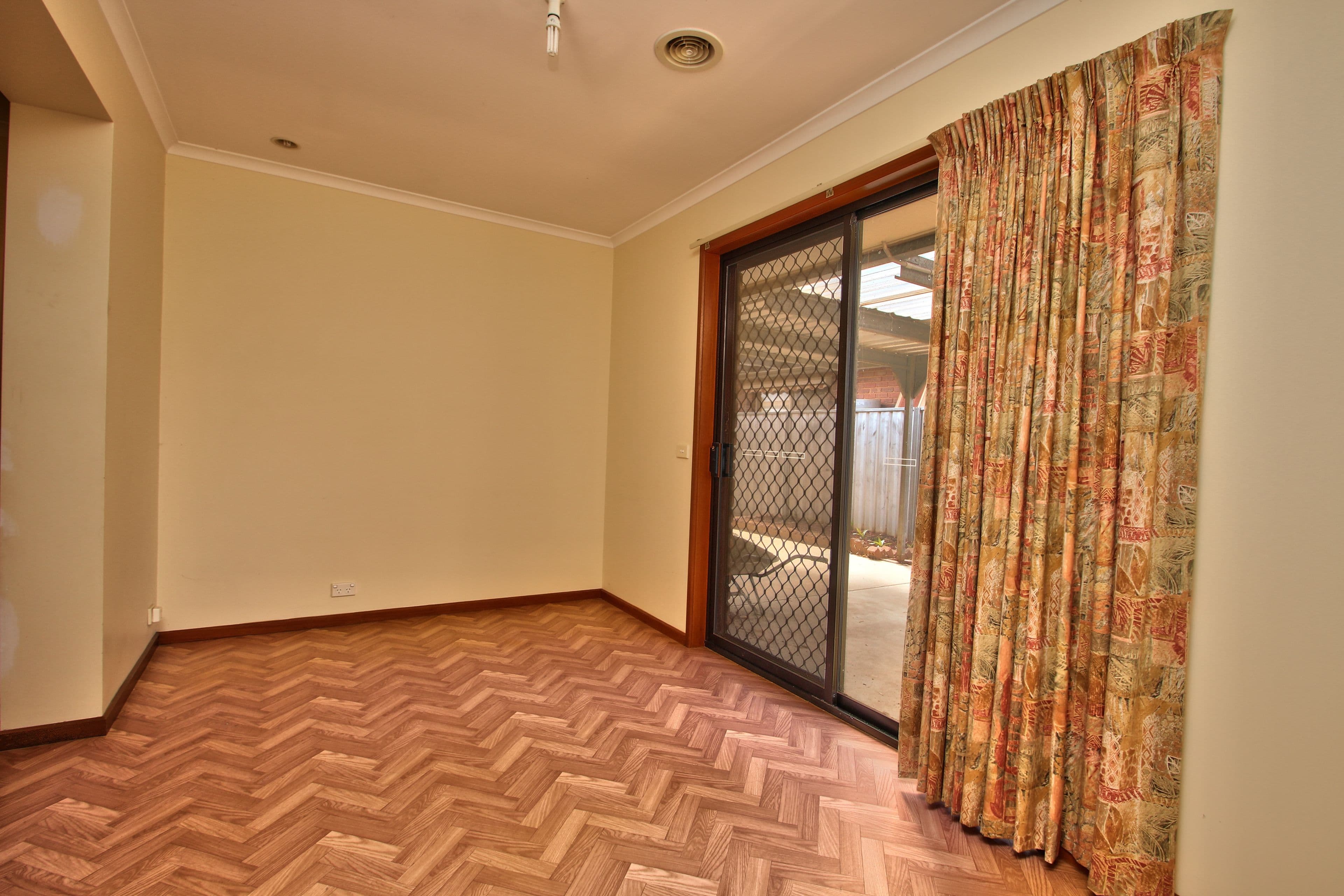 8 Gorton Street, Cobram VIC 3644, Cobram - Thumbnail 7