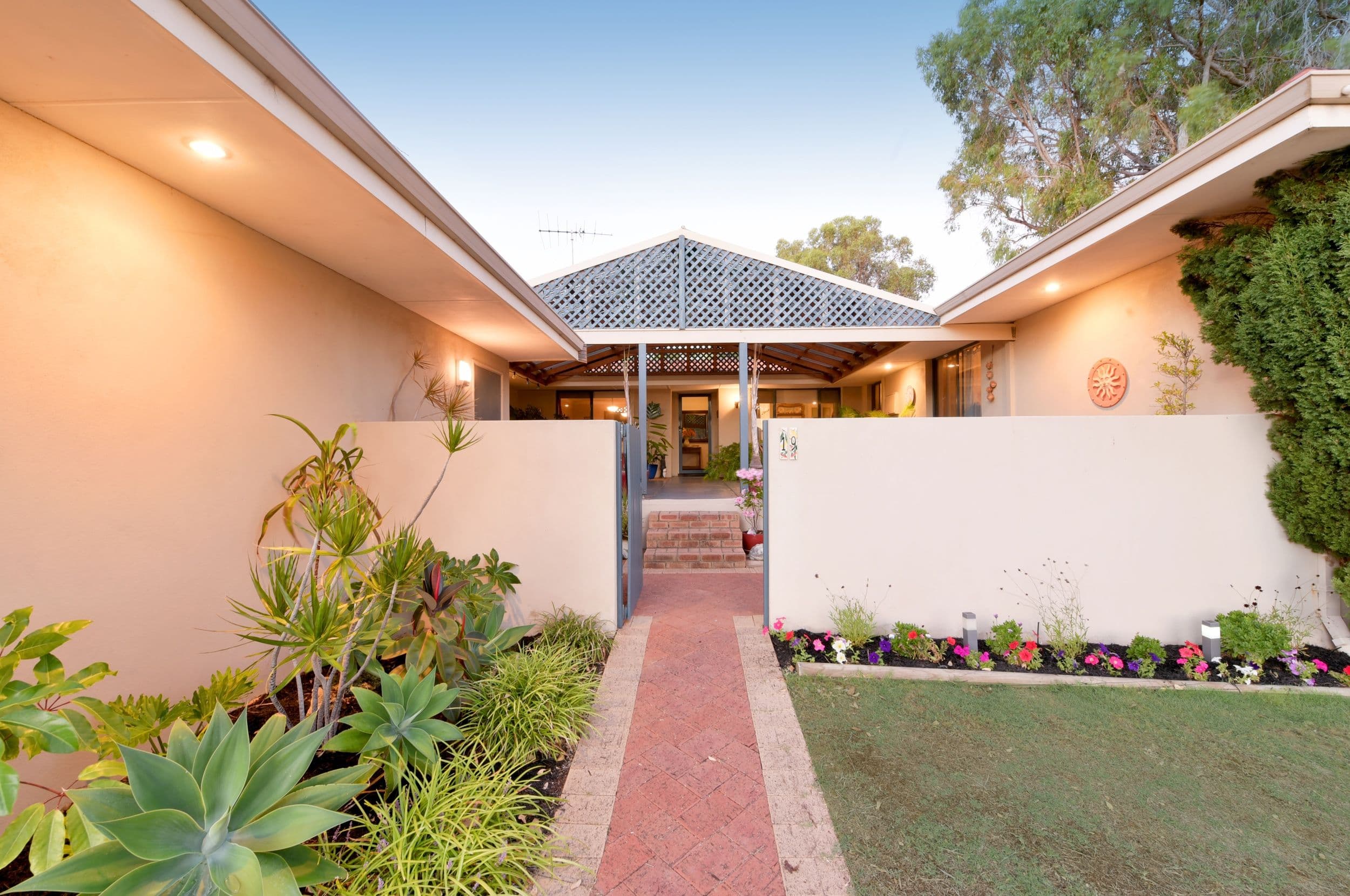 19 Frobisher Avenue, Sorrento WA 6020, Sorrento - Thumbnail 4