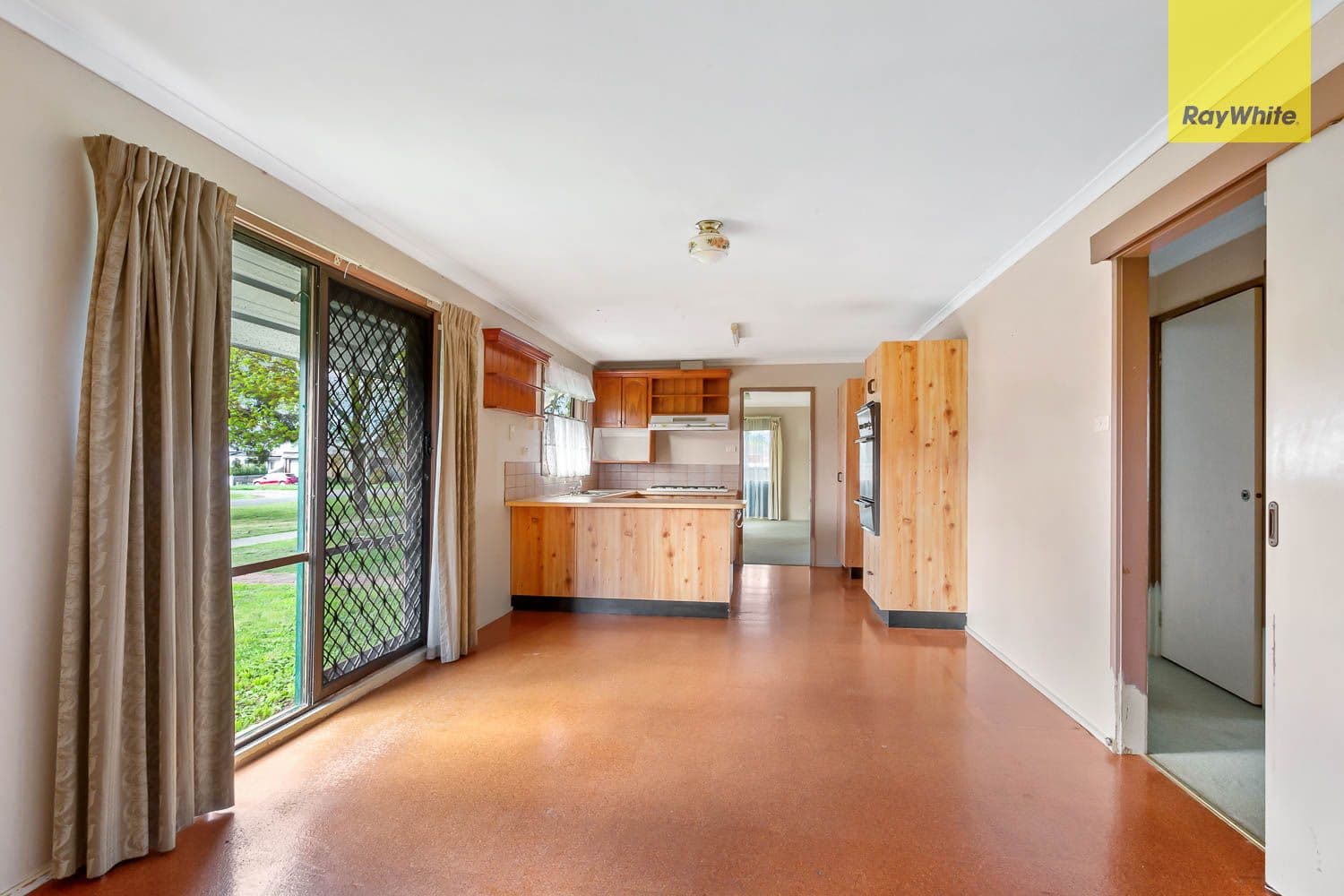 27 Jopling Street, Ballan VIC 3342, Ballan - Thumbnail 3