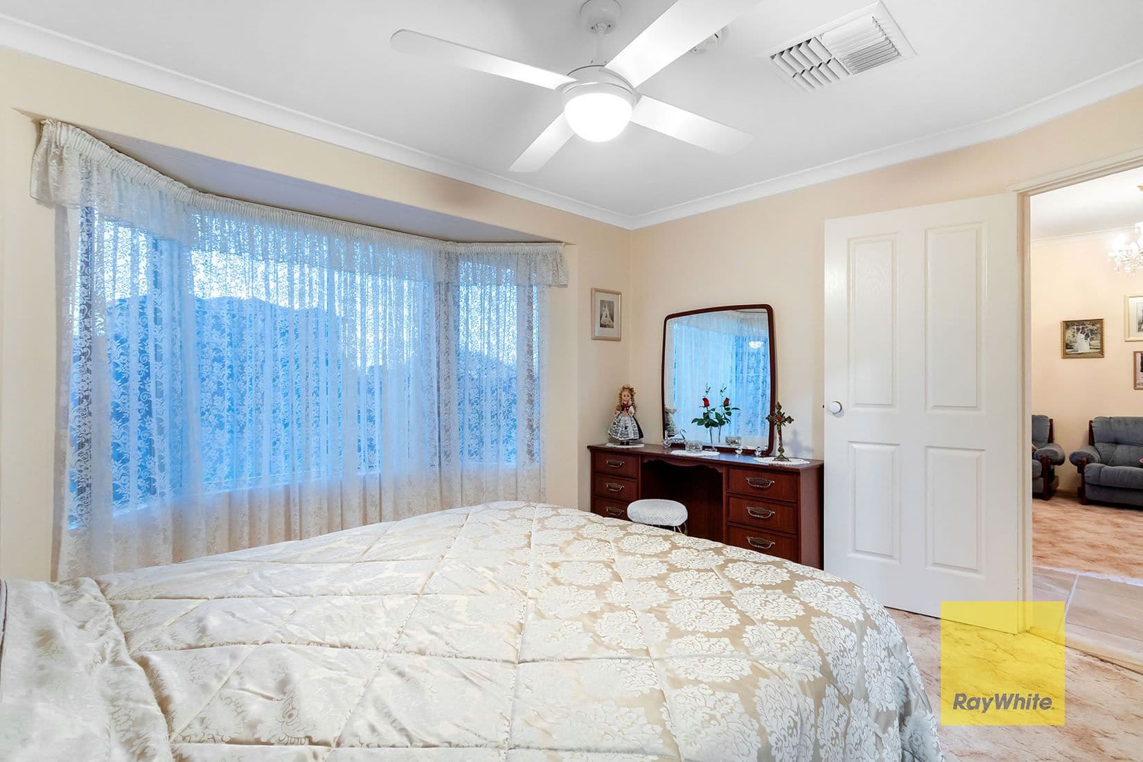 15 Finsbury View, Landsdale WA 6065, Landsdale - Thumbnail 5