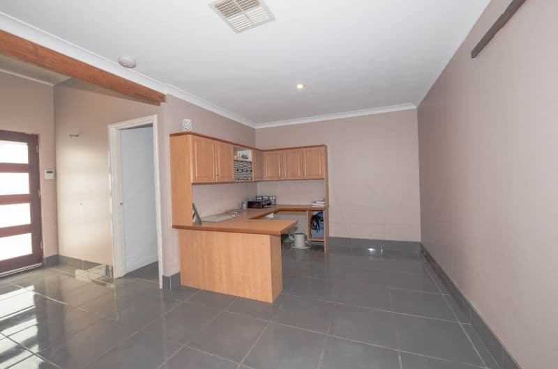 10 Jamaican Road, Safety Bay WA 6169, Safety Bay - Thumbnail 5