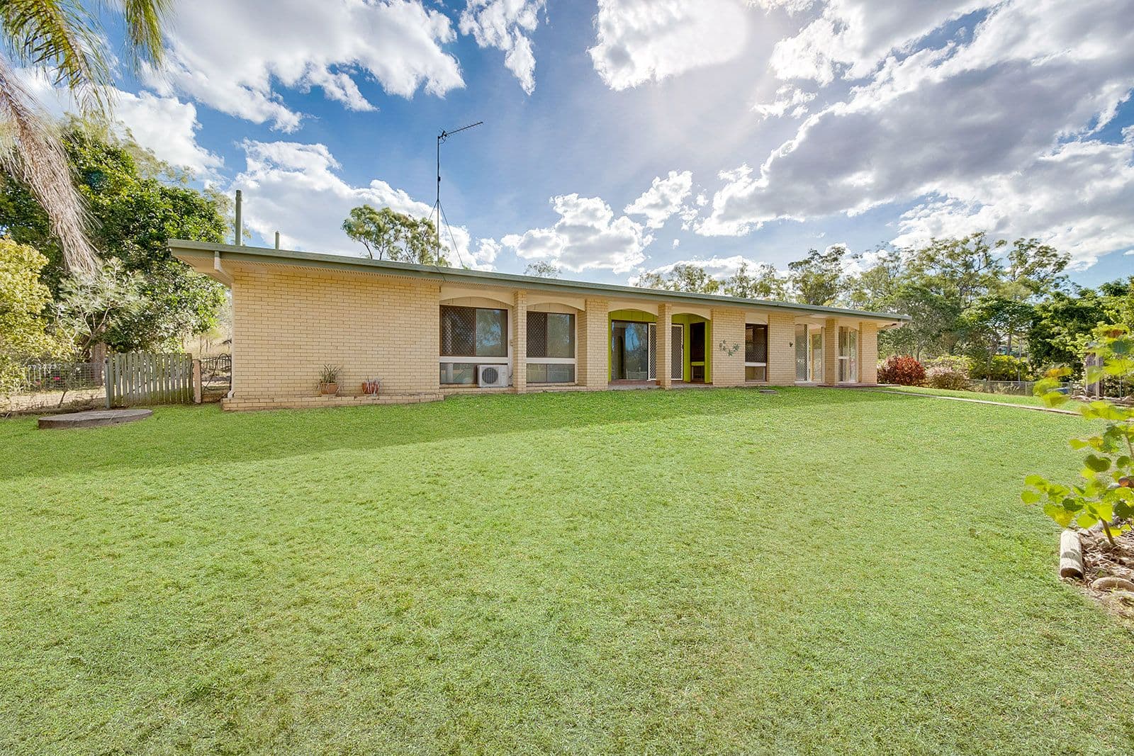 225 Gladstone-Benaraby Road, Wurdong Heights QLD 4680, Wurdong Heights - Thumbnail 4