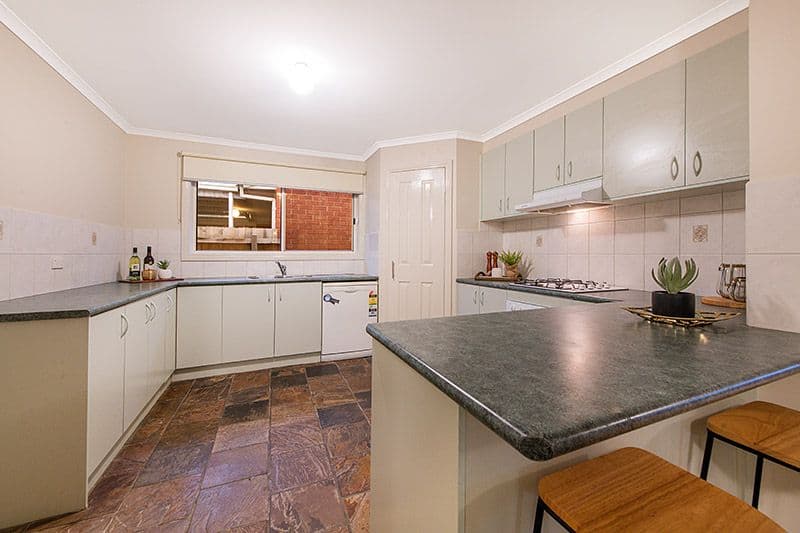 13 Suaad Court, Cranbourne West VIC 3977, Cranbourne West - Thumbnail 3