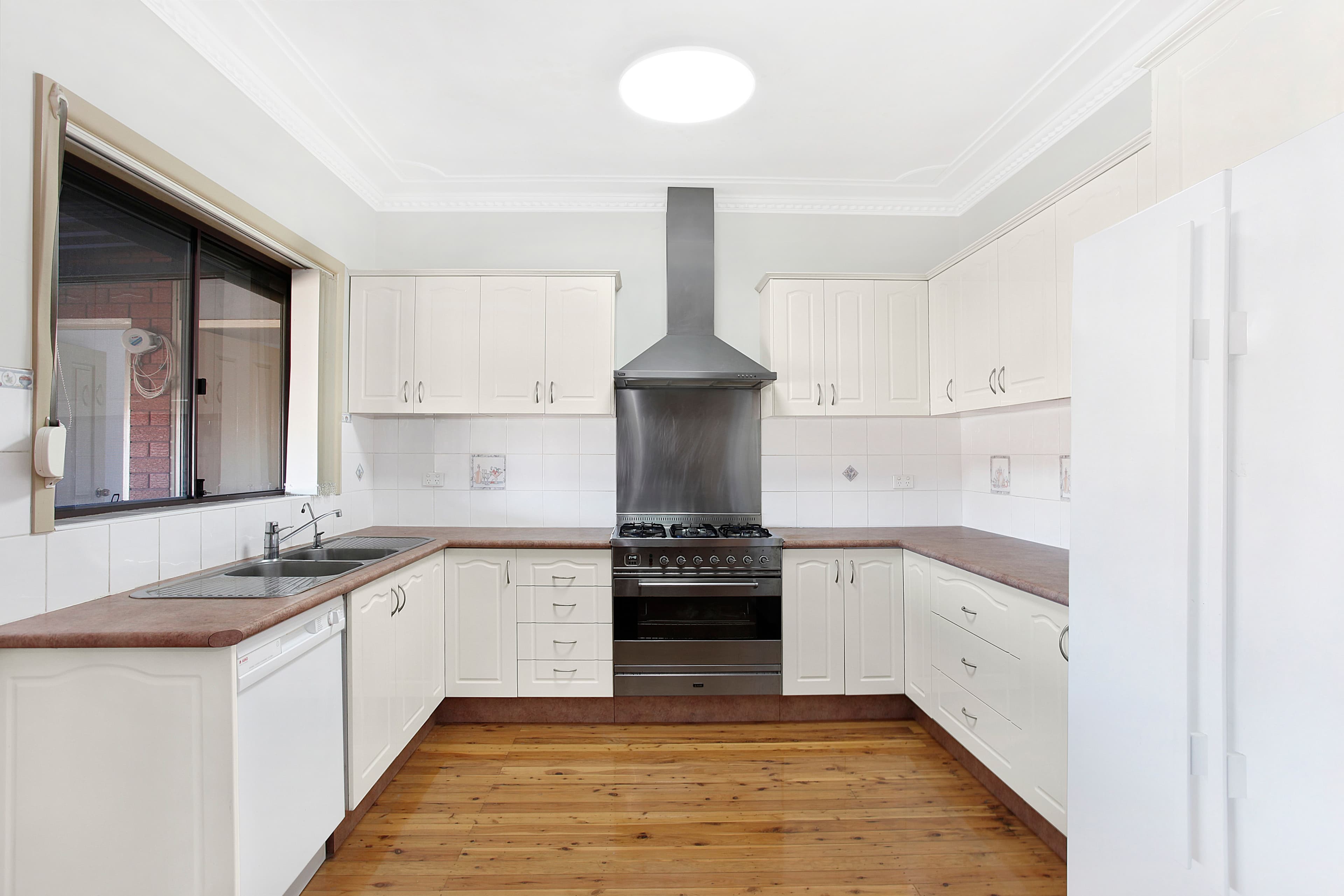 12 Gipps Street, Smithfield - Thumbnail 2