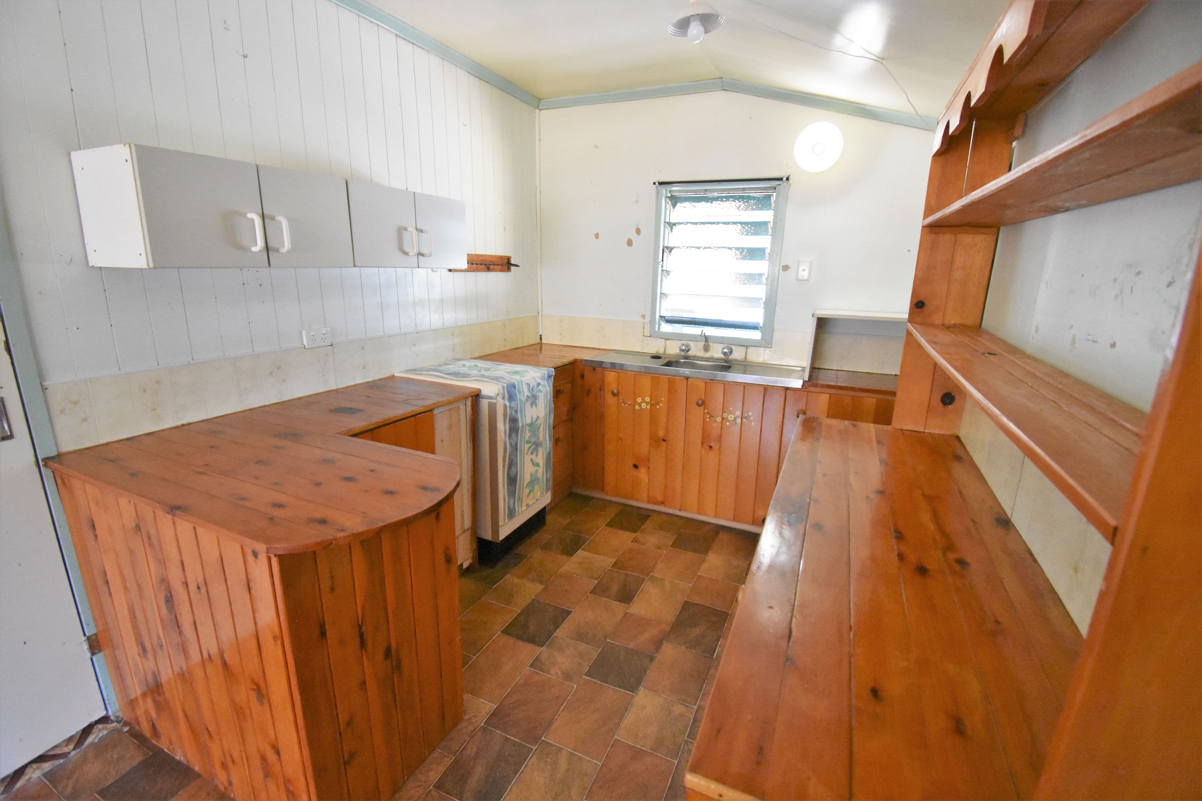 22 Davy Street, Jericho QLD 4728, Jericho - Thumbnail 4