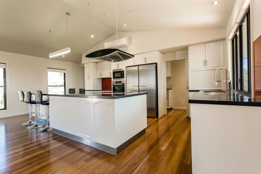 320 Glengallan Road, Emerald QLD 4720, Emerald - Thumbnail 7