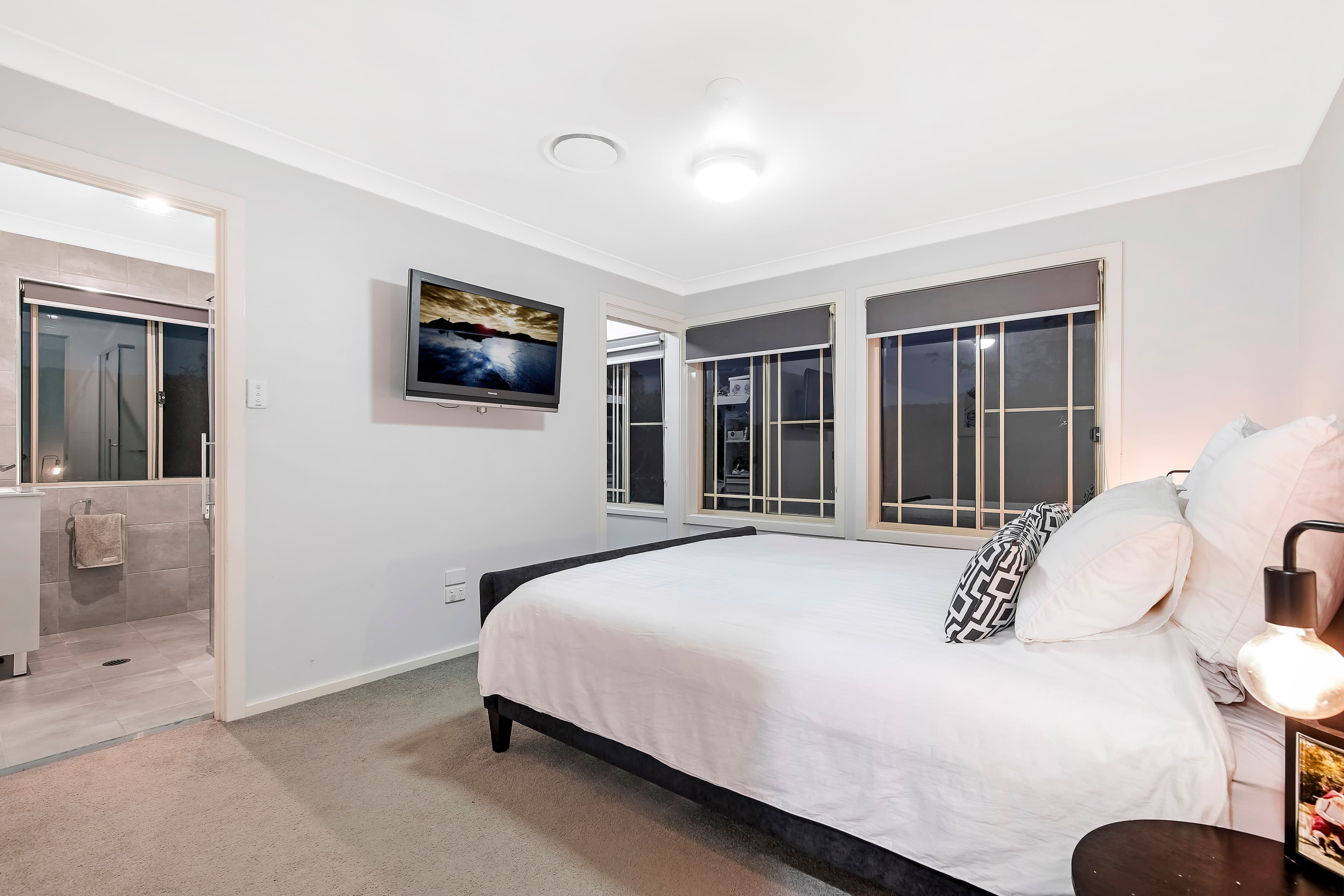 1 Corrella Avenue, Green Point - Thumbnail 7