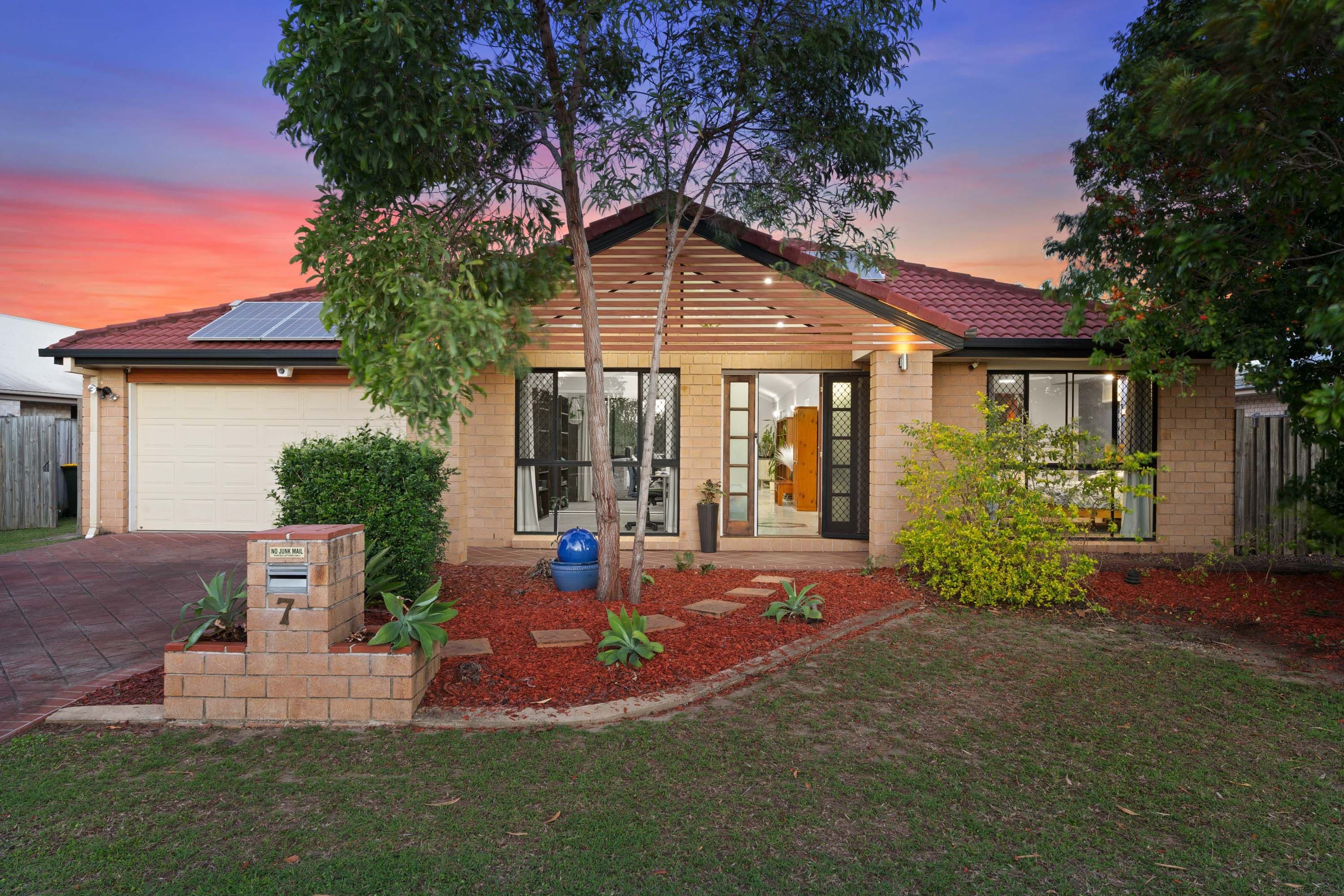 7 Petermann Drive, North Lakes QLD 4509, North Lakes - Image 1